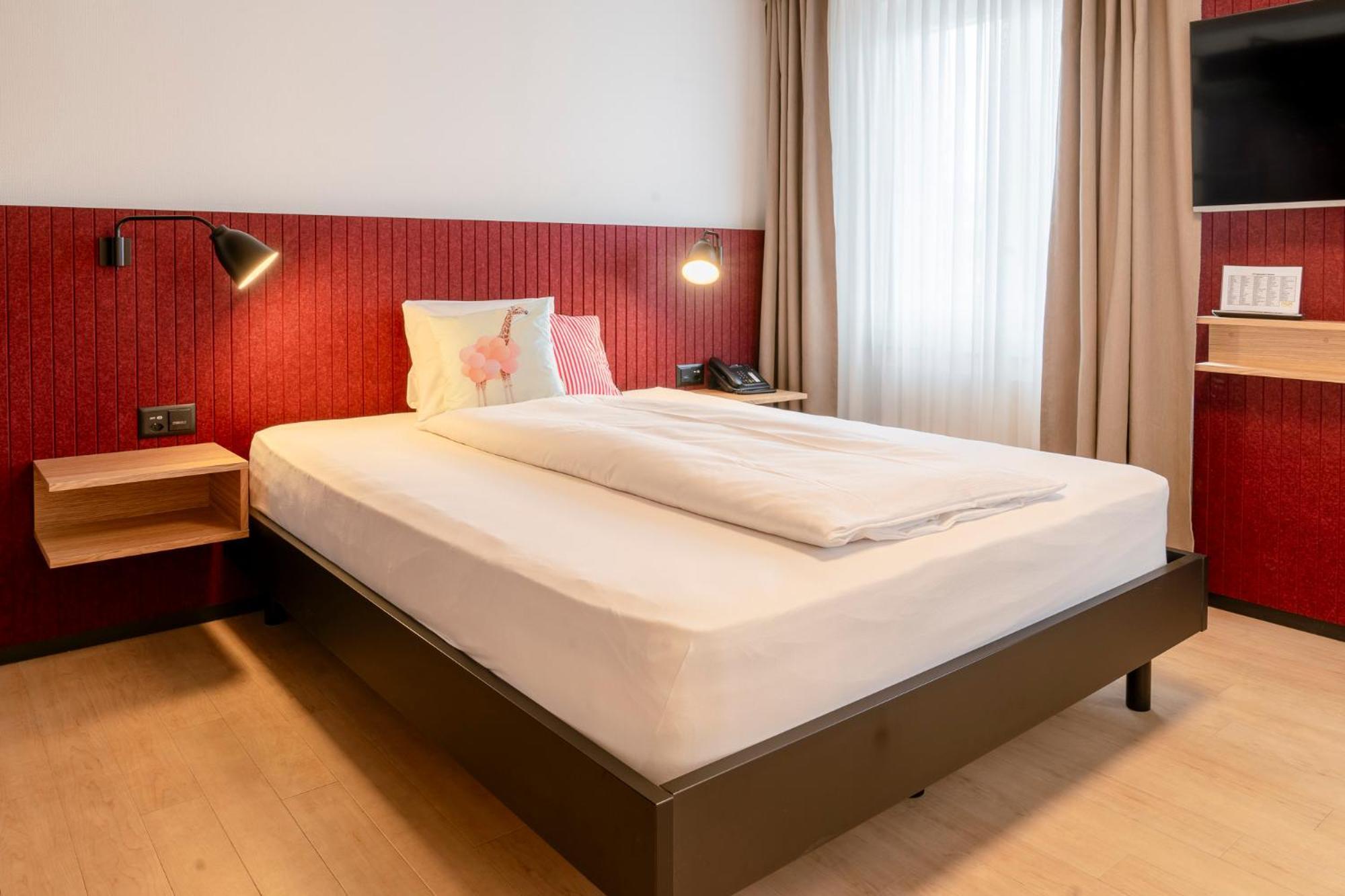Economy Double Room