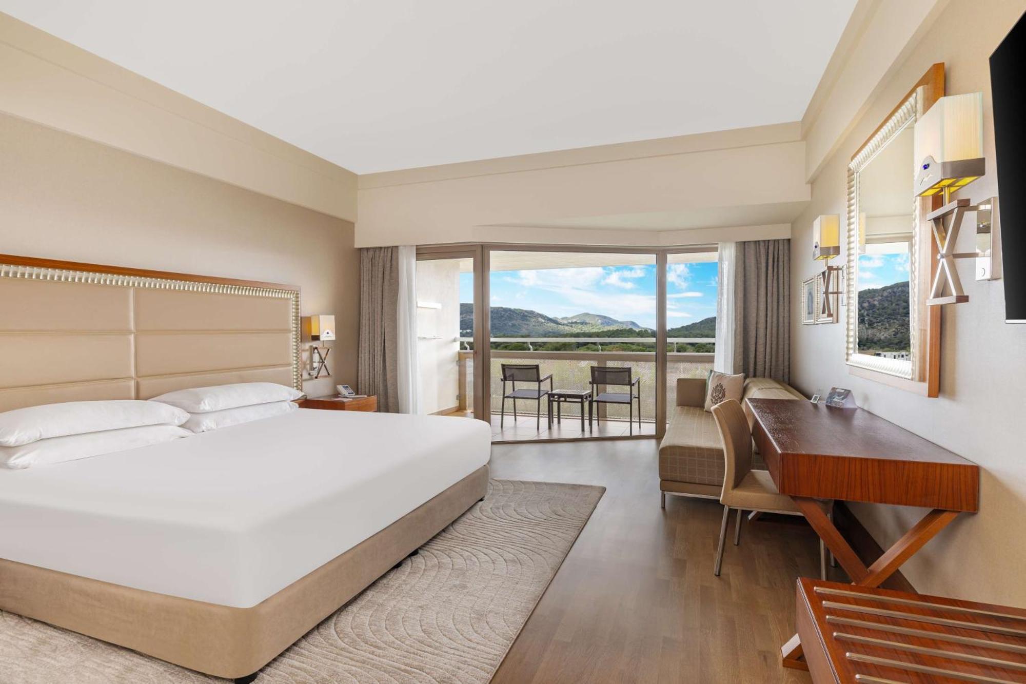 King Room Garden View,1566971021:JPEG