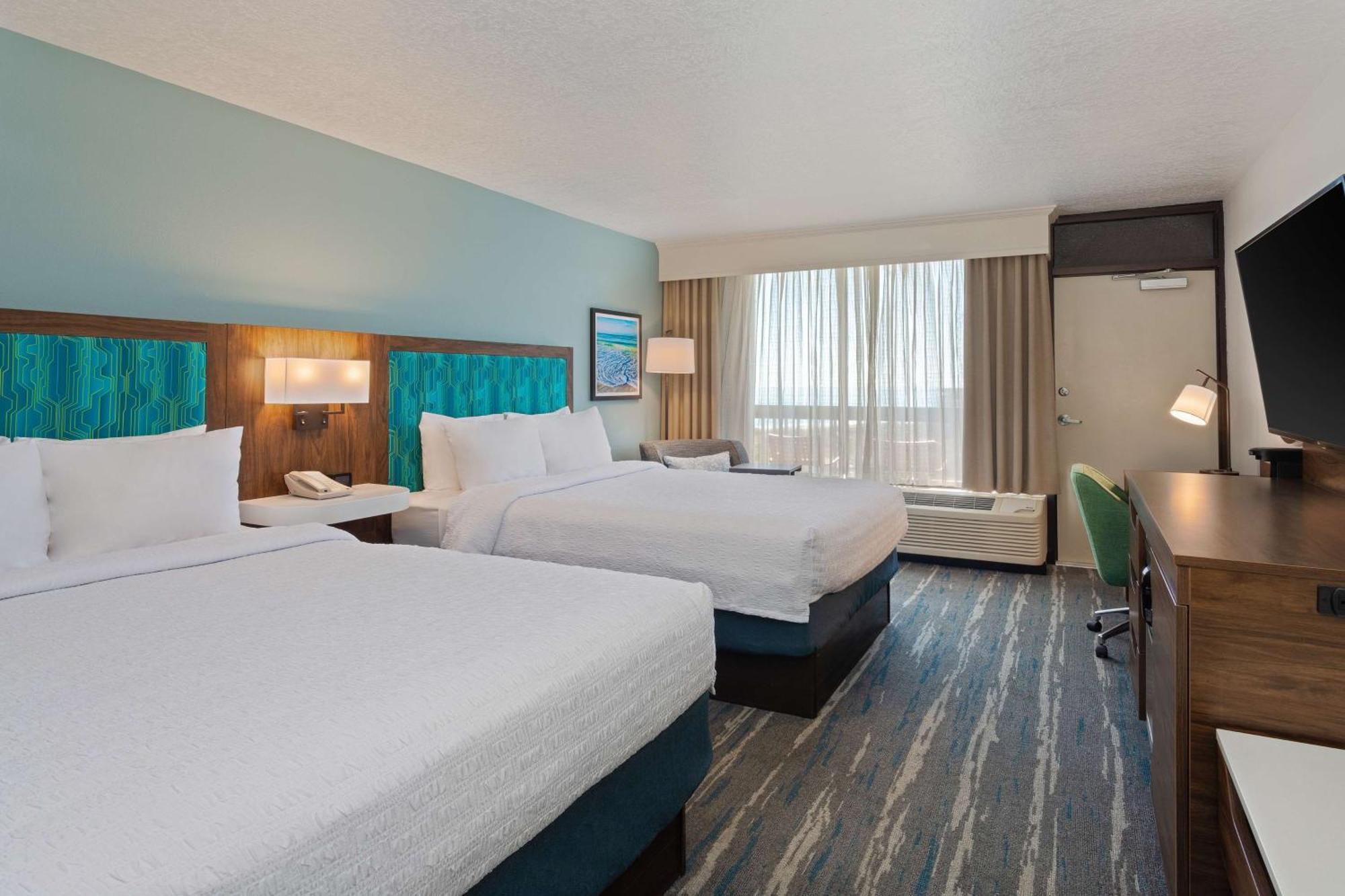 Queen Room with Two Queen Beds and Balcony - Non-Smoking