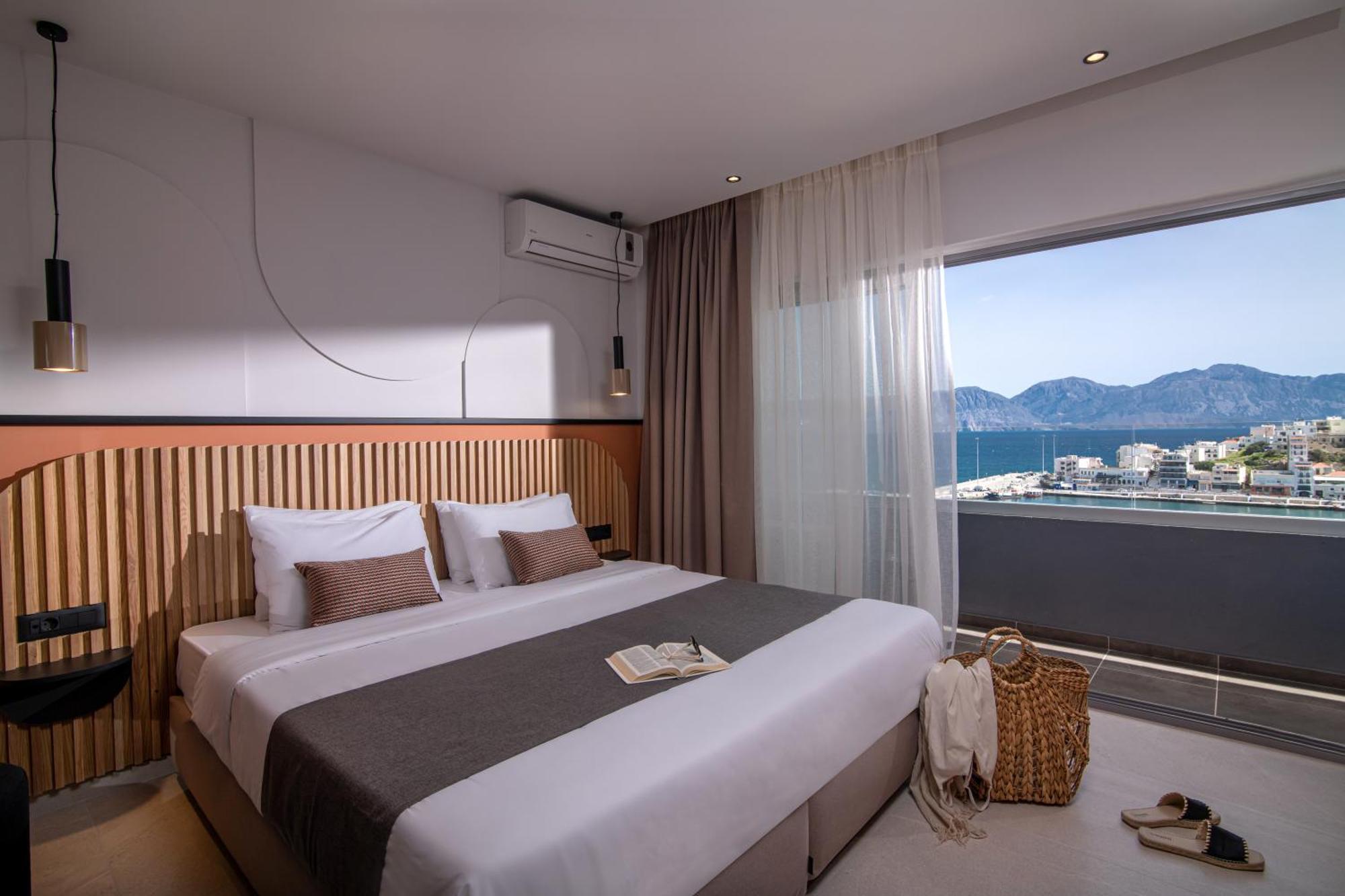 Double or Twin Room Side Sea View,1567017773:JPEG