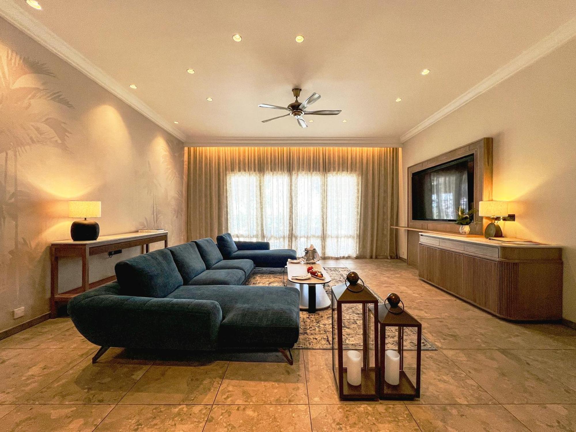 Presidential Beachfront Pool Villa 2 Bedroom