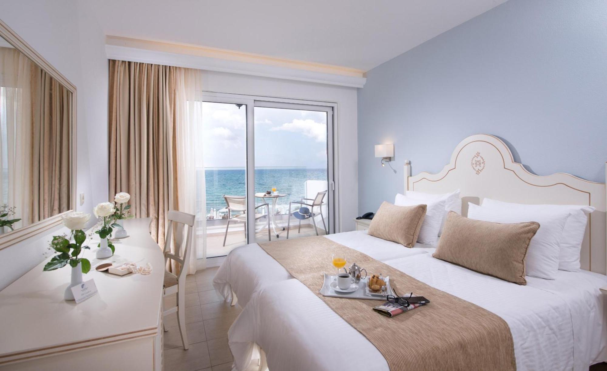 Comfort Room Beach Front,1580432031:JPEG