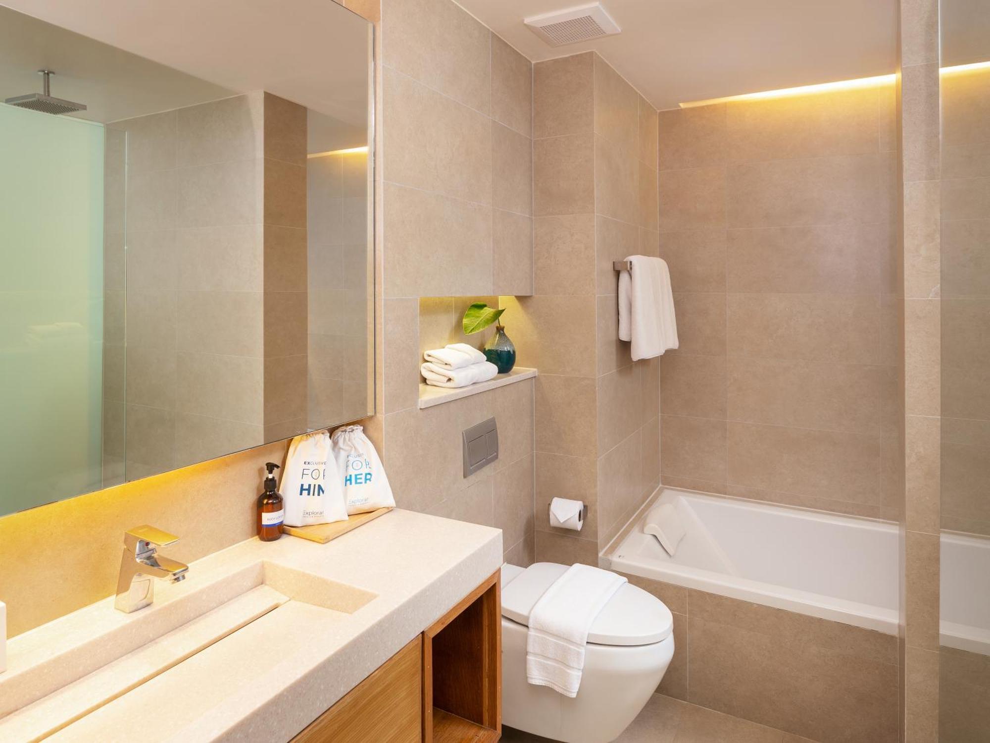 Deluxe Spa Pool-Suite