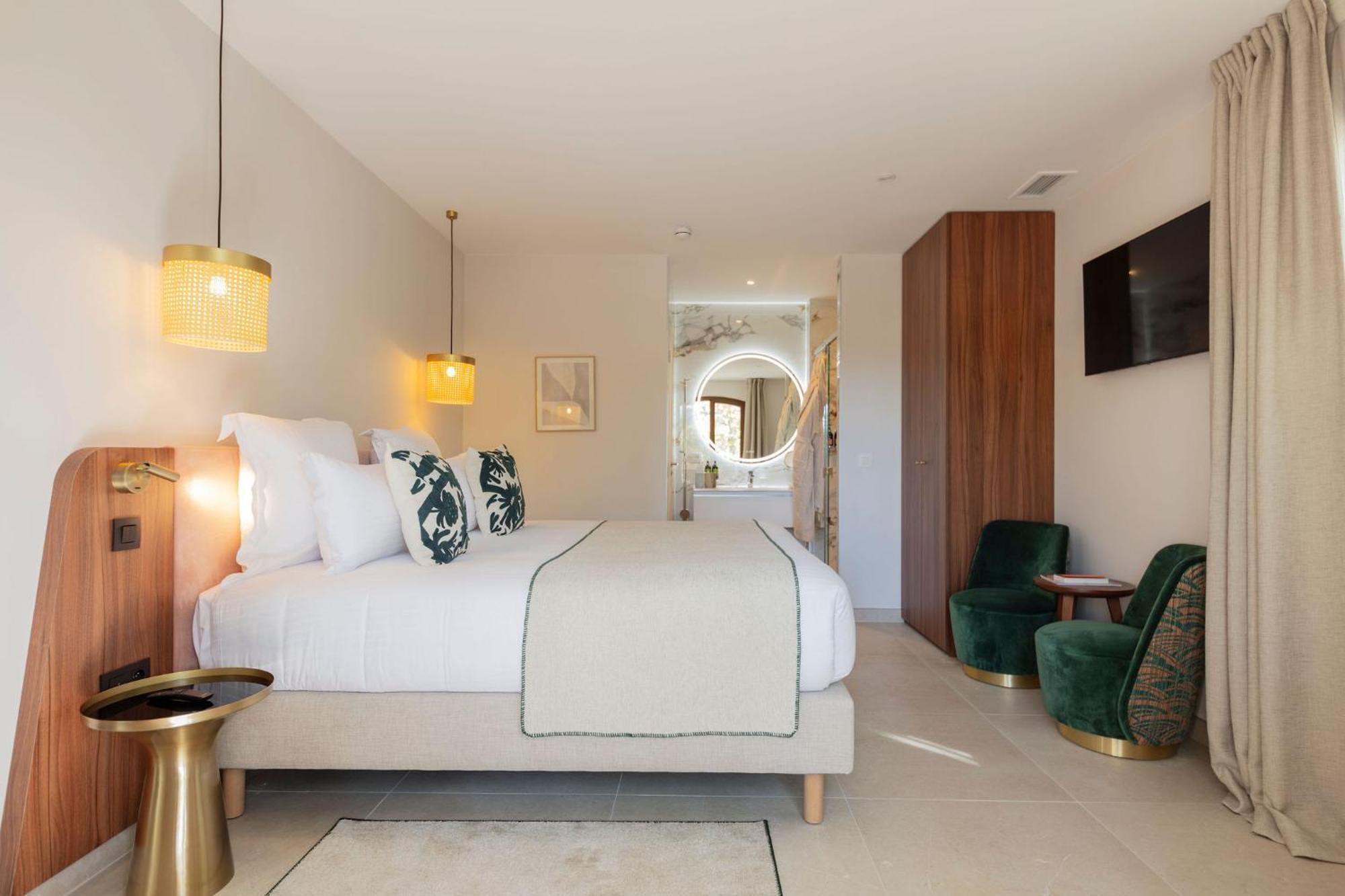 Chambre Deluxe Double ou Lits Jumeaux