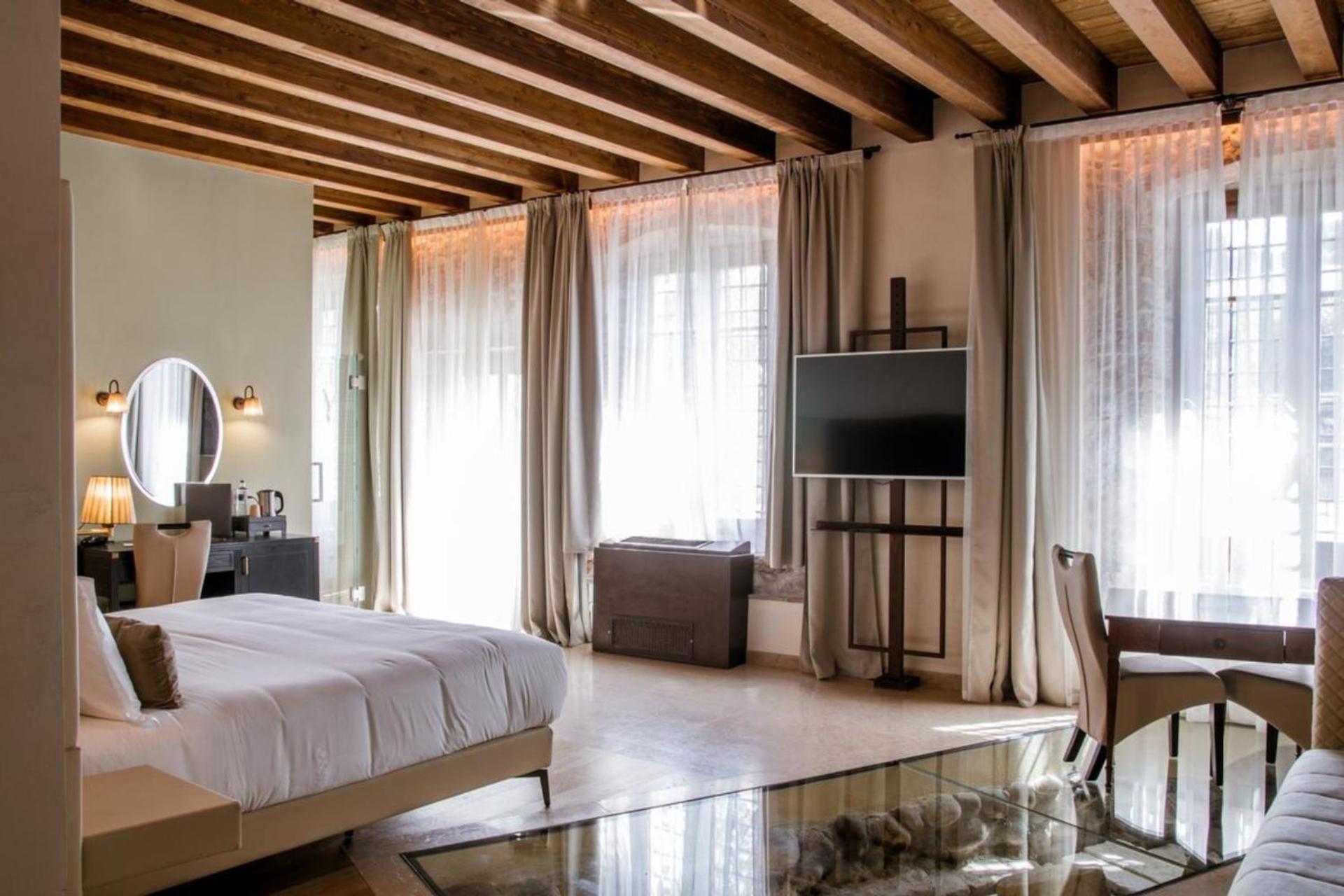 Suite River View