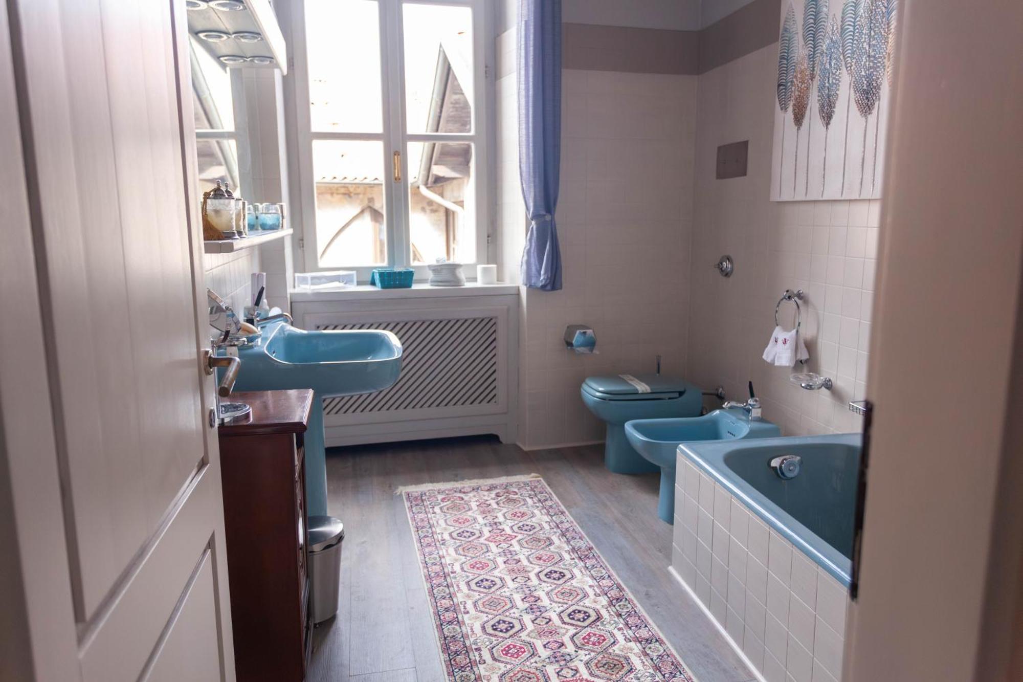 Large Double Room,1584924291:JPEG