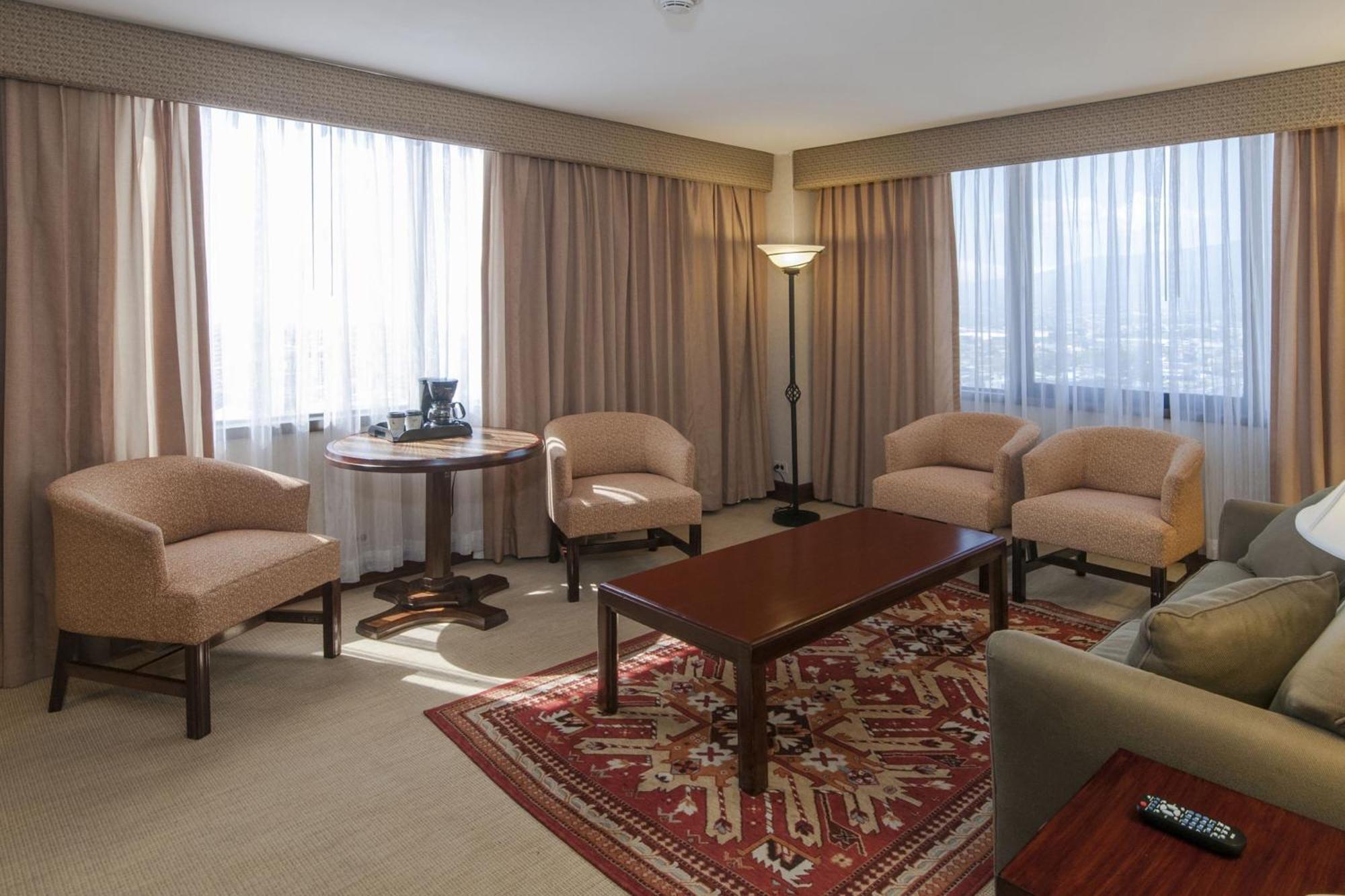 Executive King Suite Sofa Bed City View