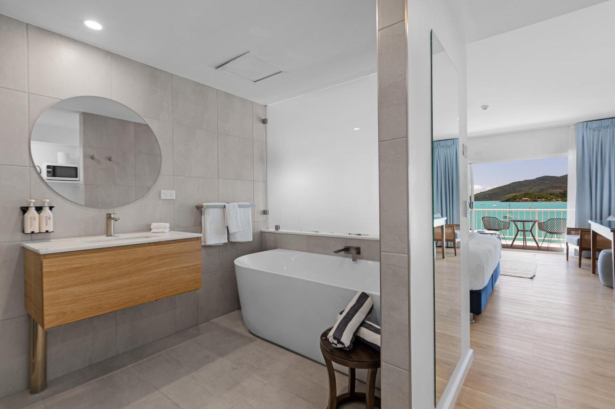 Ocean Deluxe Room