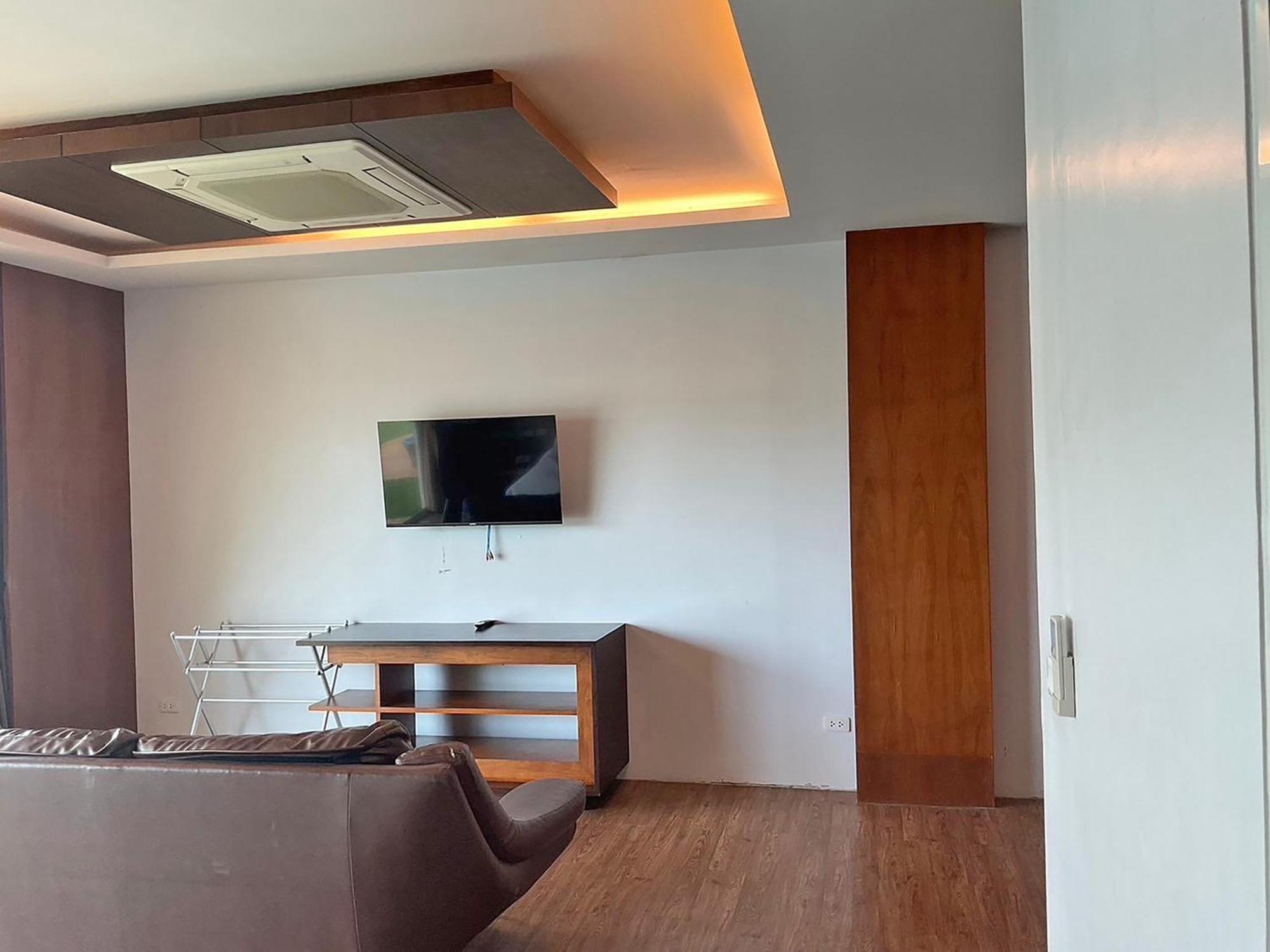 Quarto Luxo com 2 Camas de Solteiro e Vista do Mar