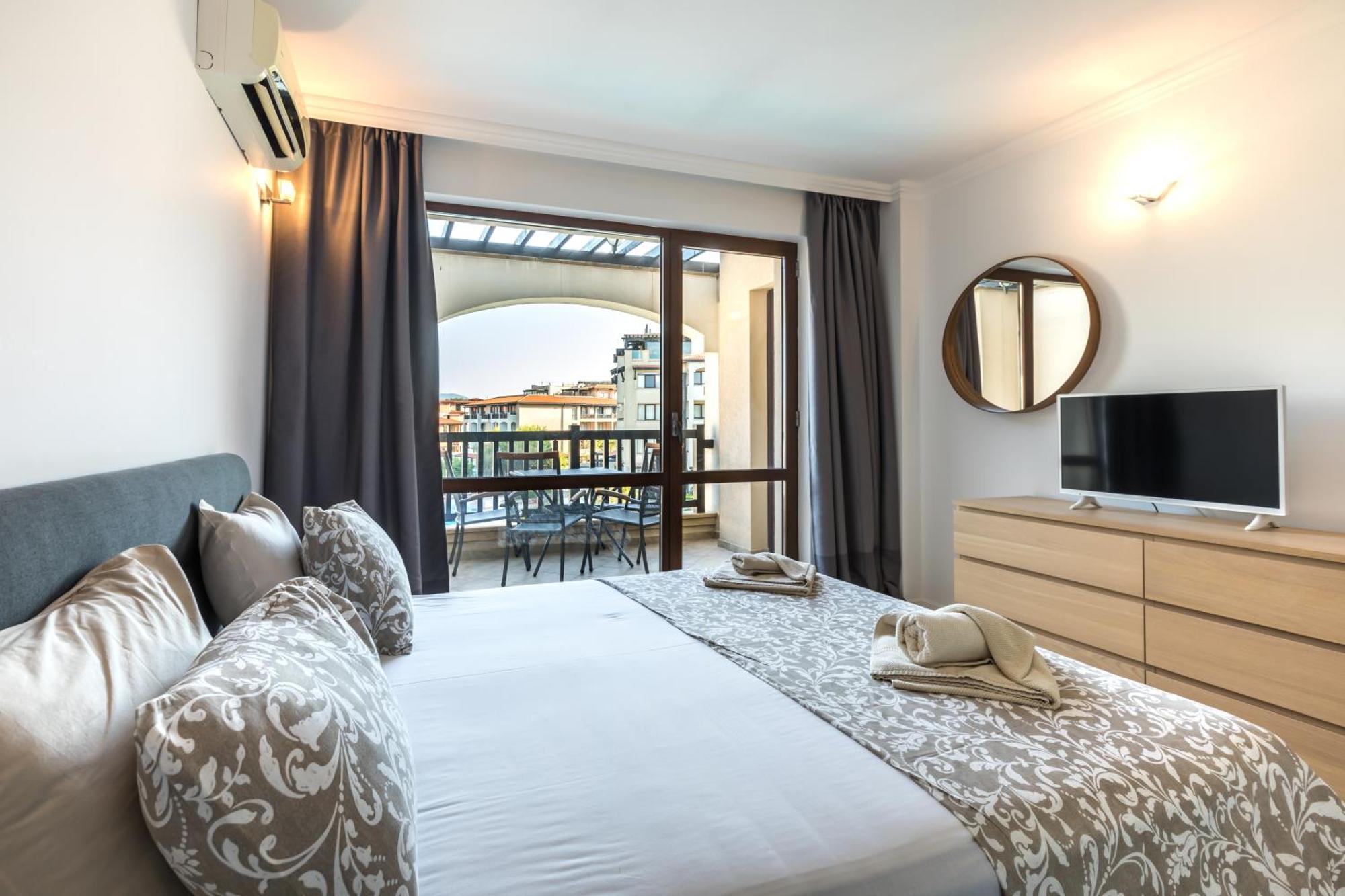 Apartamento de 2 Quartos com Vista do Mar