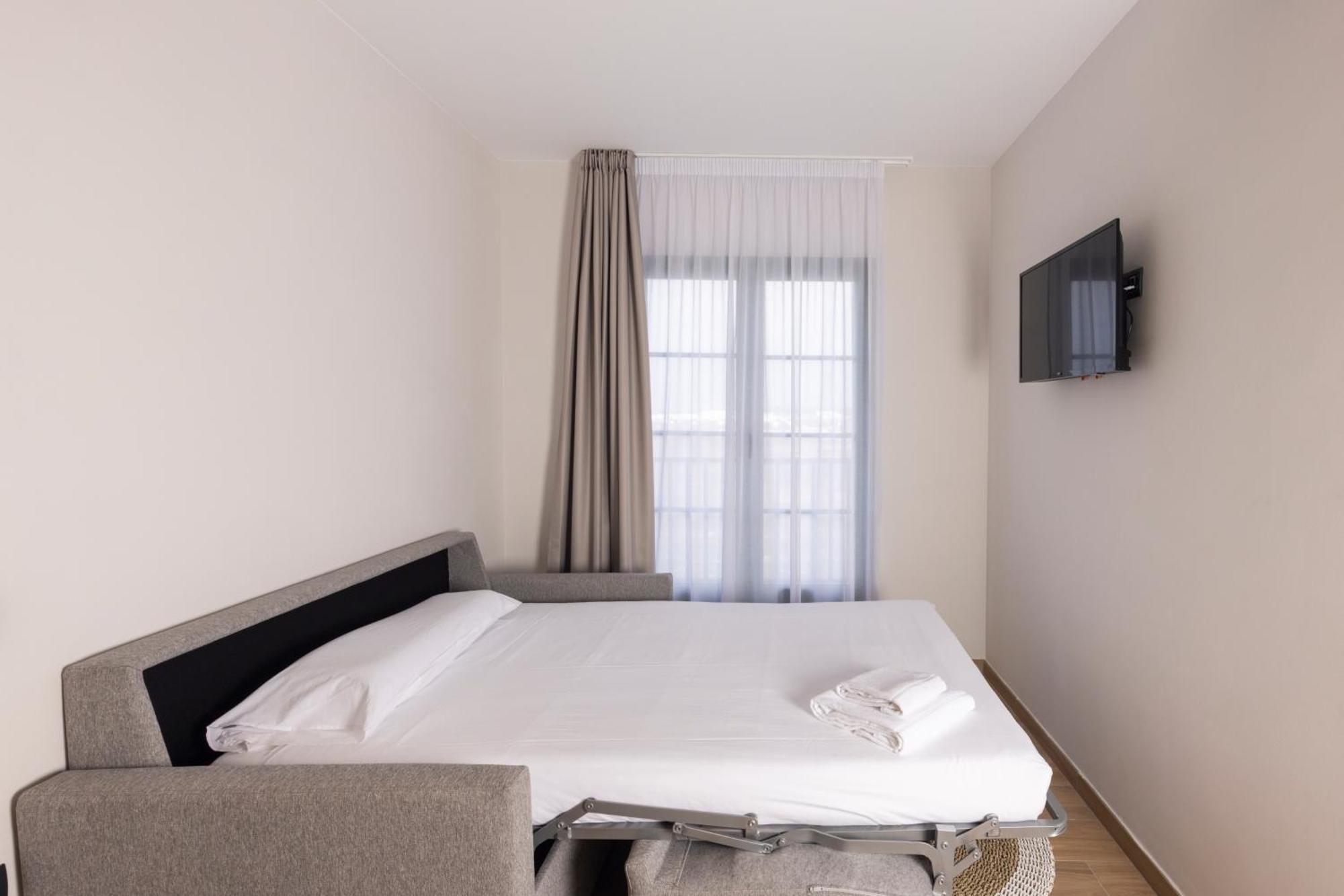 Suite with Pool View