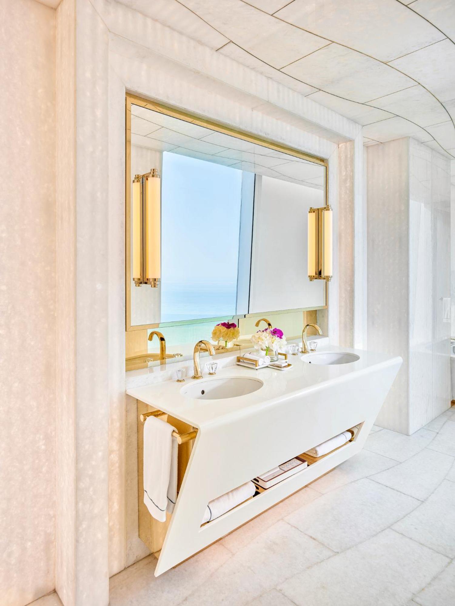 Grand Suite Sea View,1718555450:JPEG