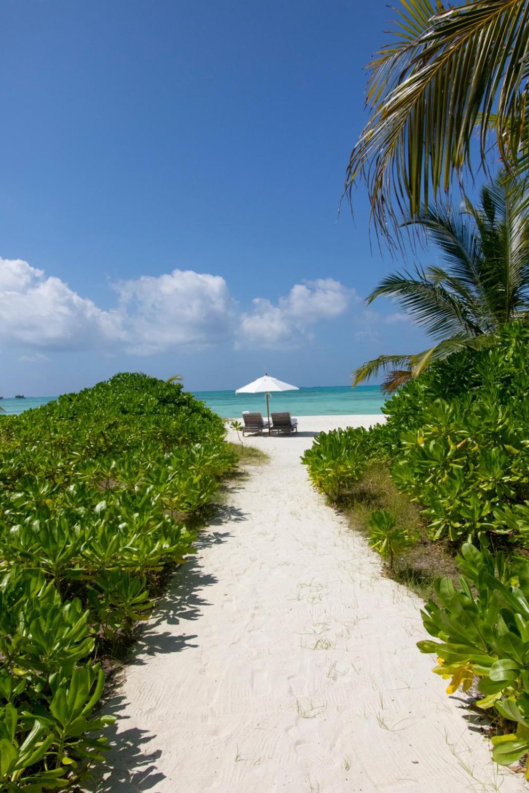3 Bedroom Island Reserve Slide