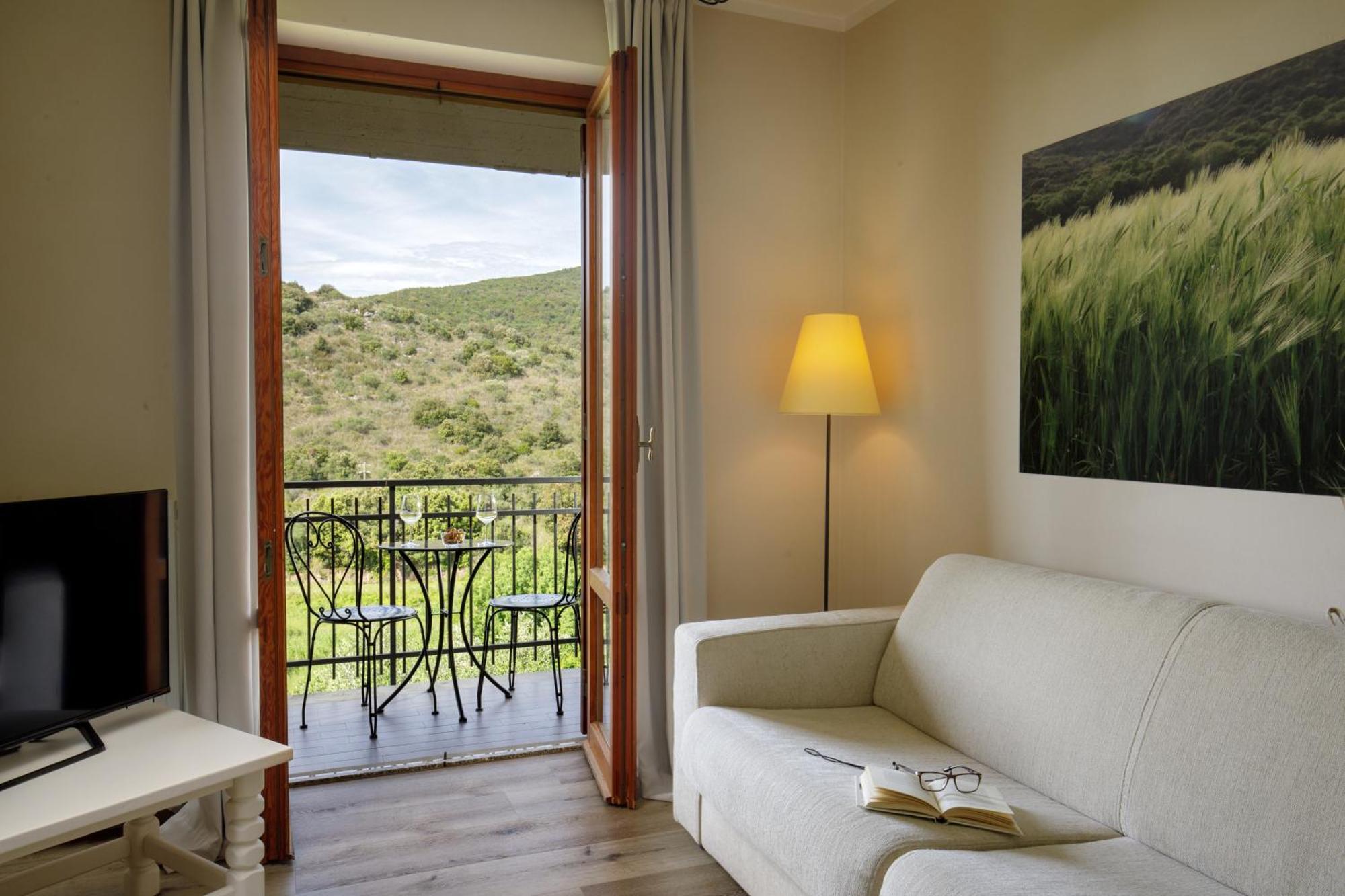 Deluxe Double Room Balcony