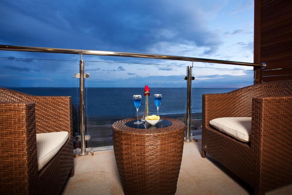 Superior Double or Twin Room Balcony Sea View