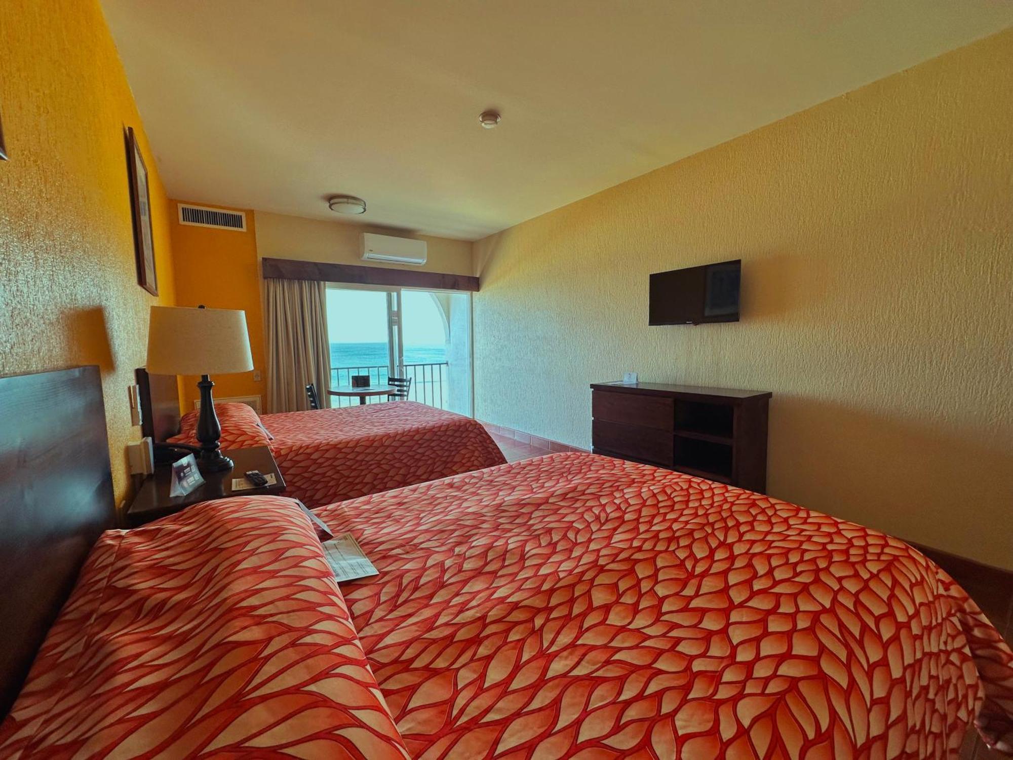 Habitación Doble Estándar con vistas al mar