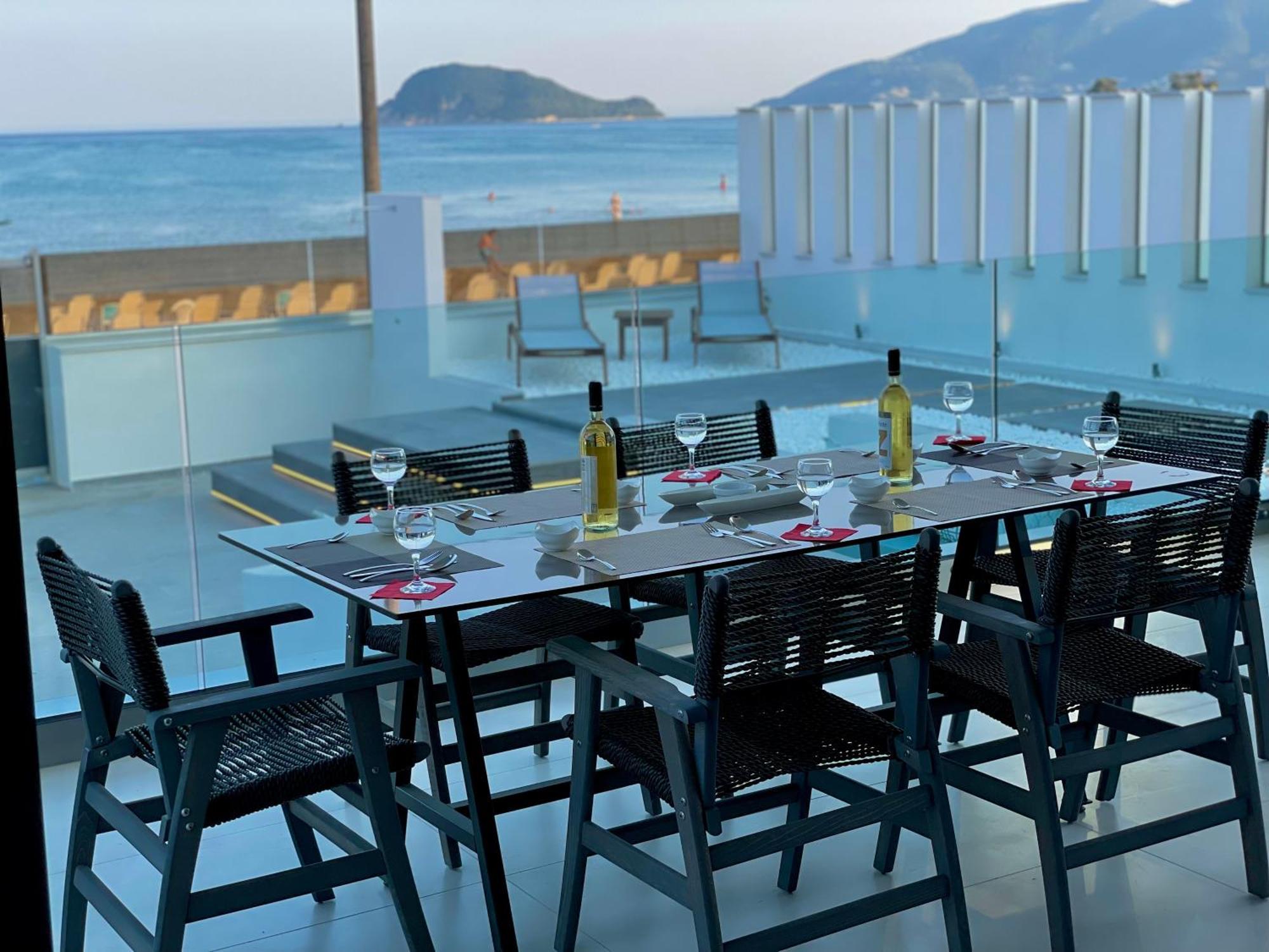 Villa Beach Front