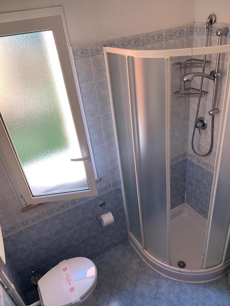Economy Triple Room