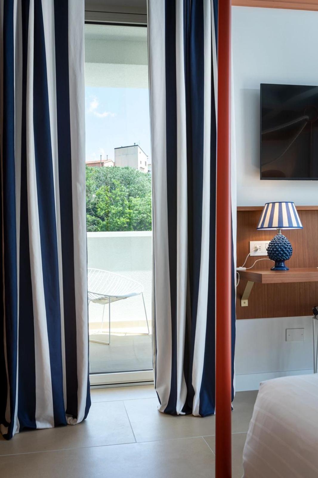Suite Deluxe con Vista Mare