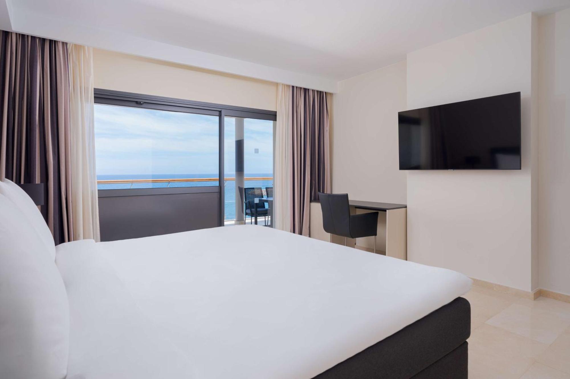 Suite 2 Bedroom & Panoramic View,1594690792:JPEG