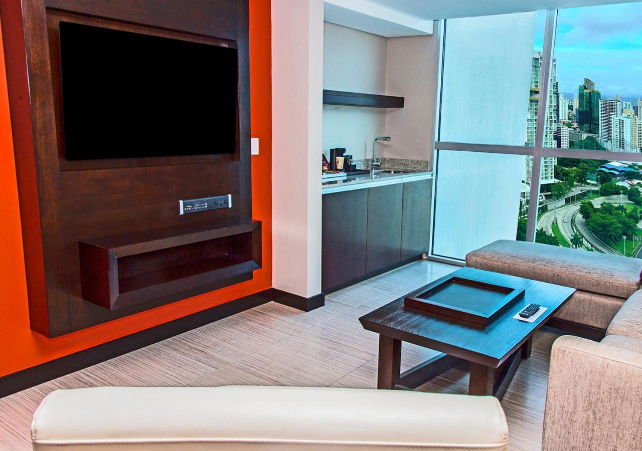 Suite City View