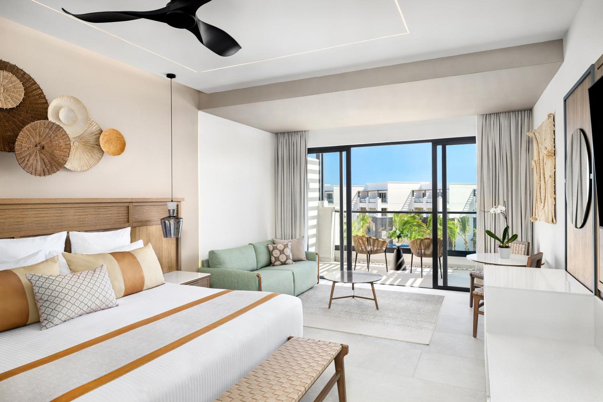 Junior Suite mit Kingsize-Bett und Gartenblick