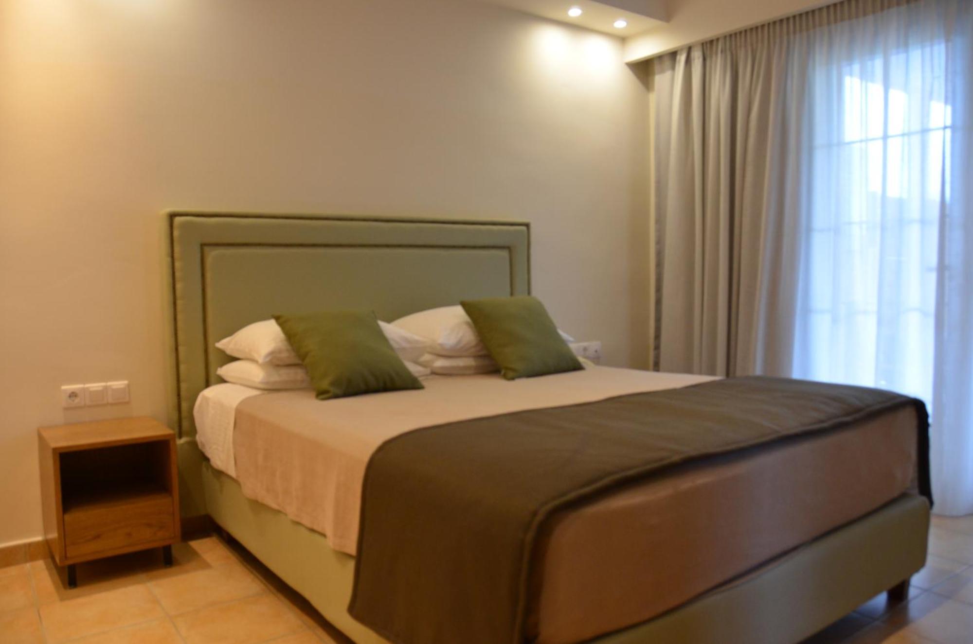 Junior Suite Garden View Ground Floor,1596014053:JPEG