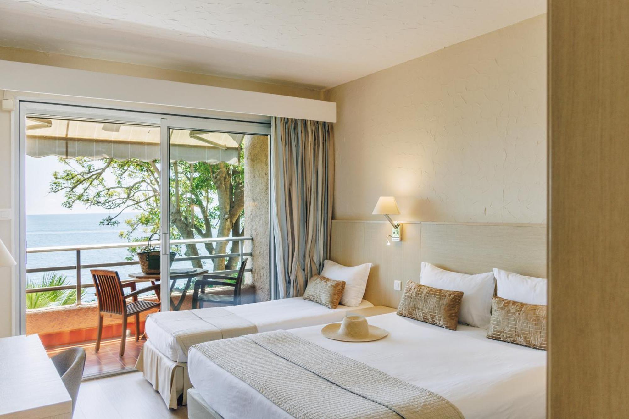 Chambre Triple Standard - Vue sur Mer