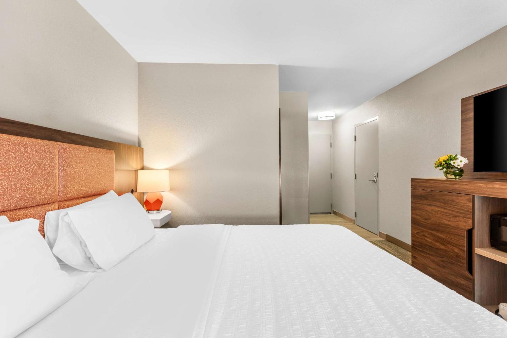Quarto Deluxe com Cama King-size - Não Fumantes