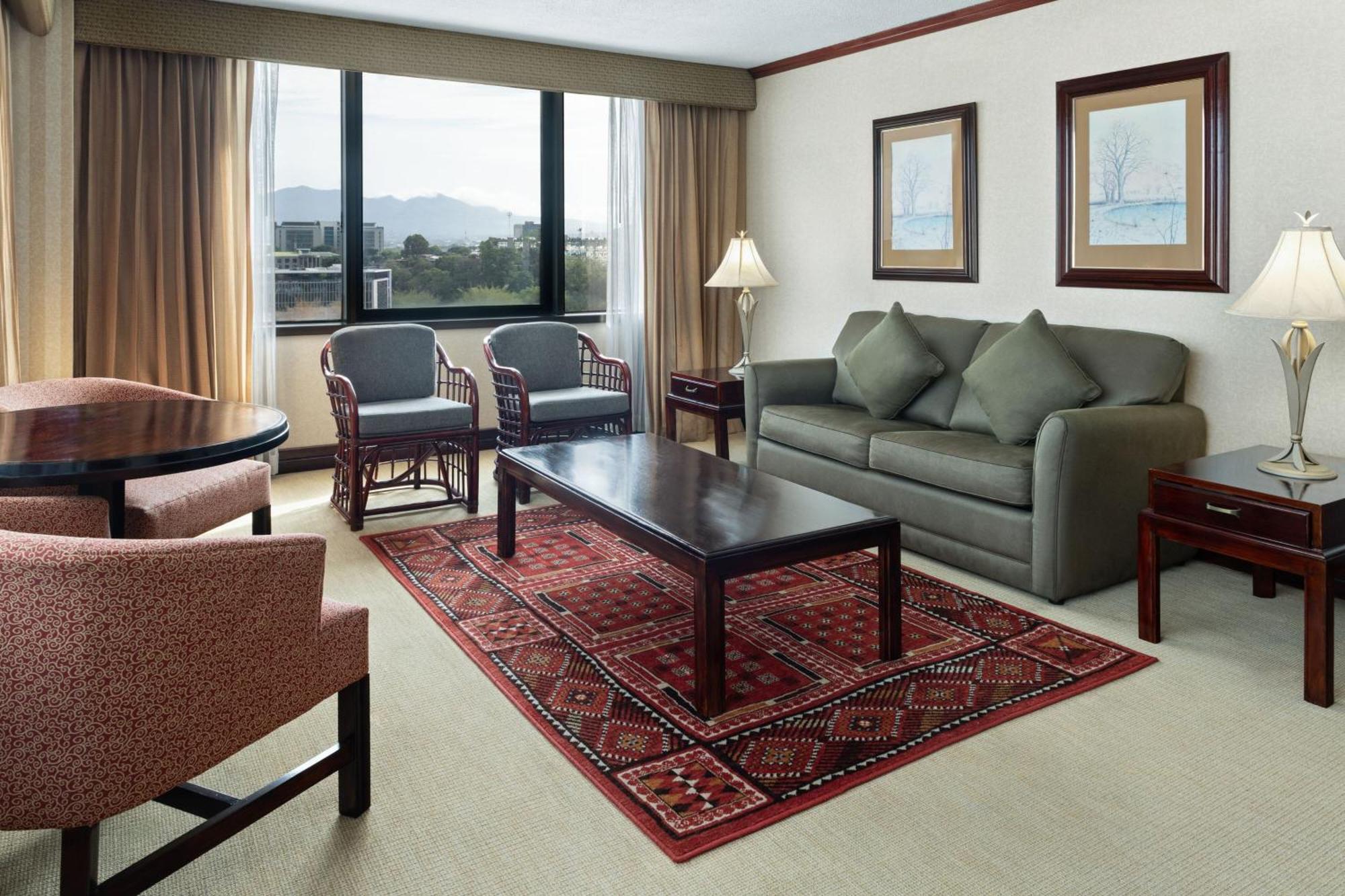 Standard Corner King Room City View