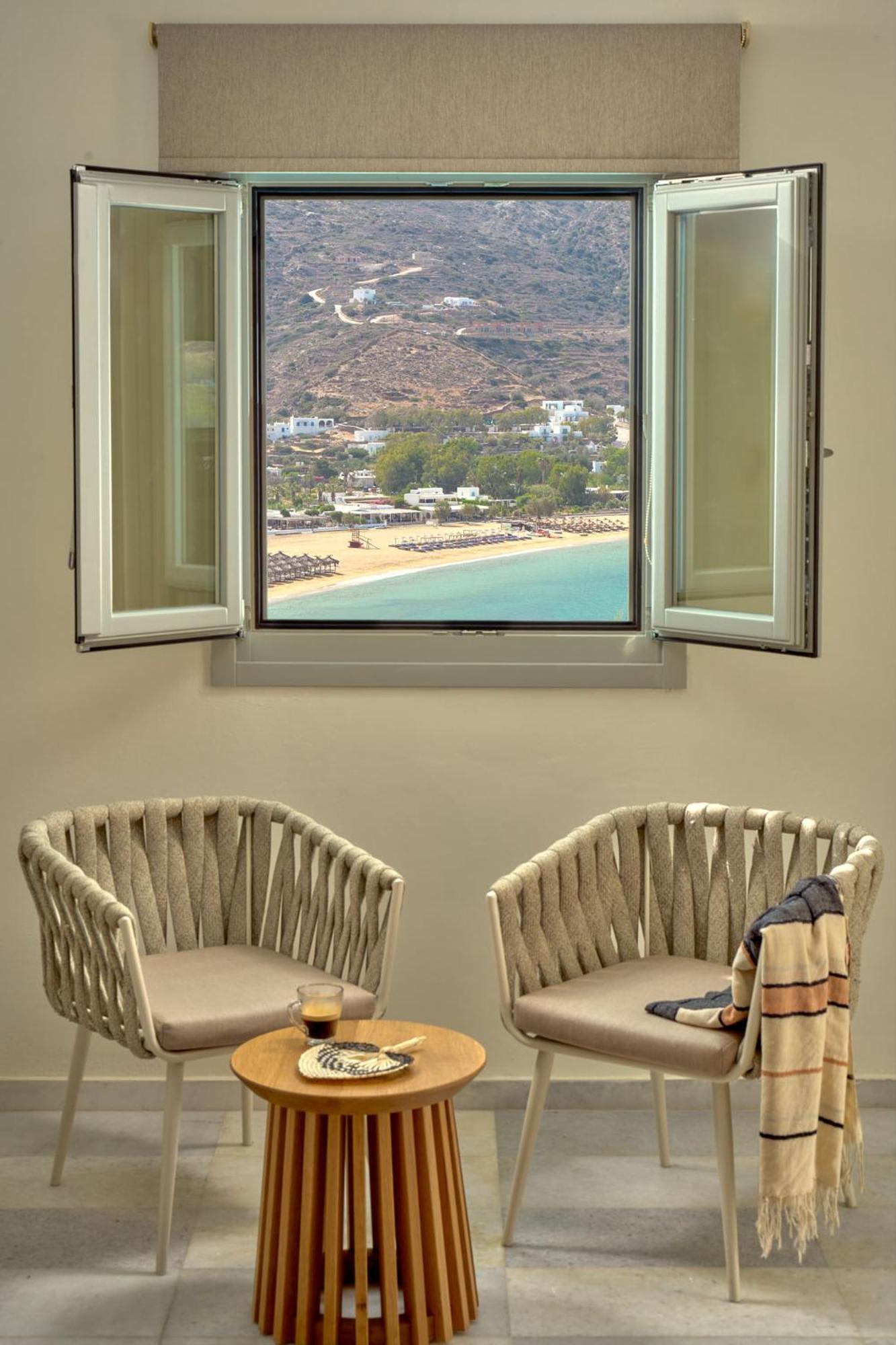 Suite Familiare con Vista Mare e Piscina Privata