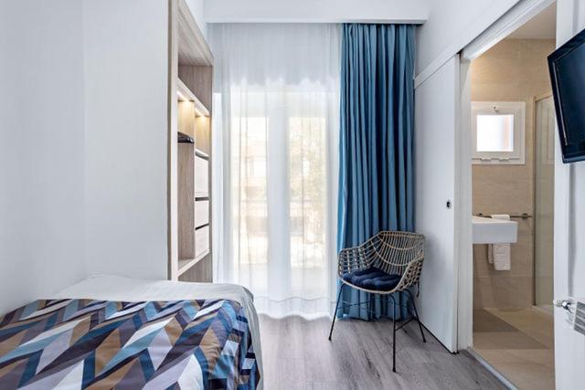 Single Room Only Adult,1600217281:JPEG