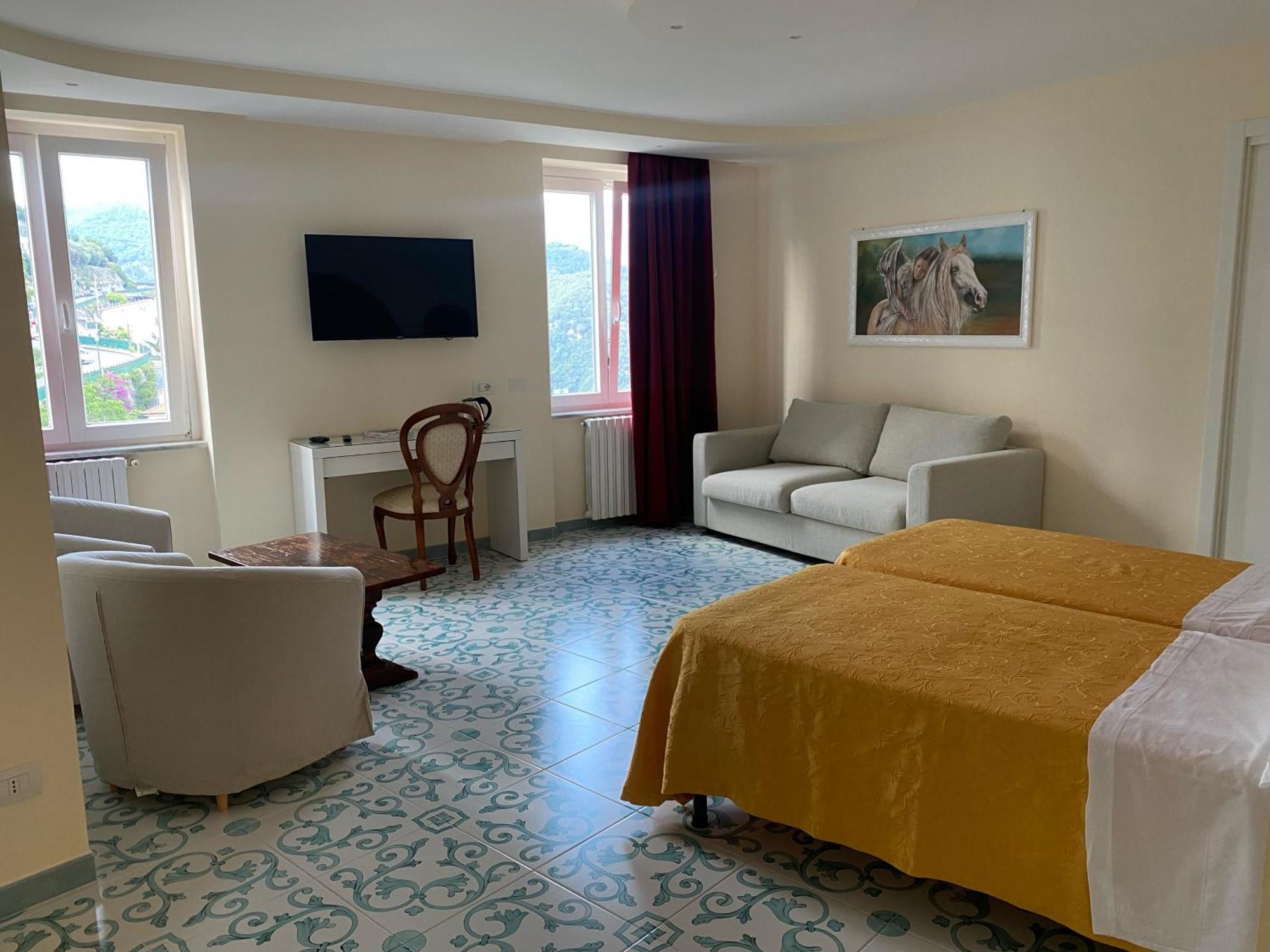 Deluxe Double or Twin Room