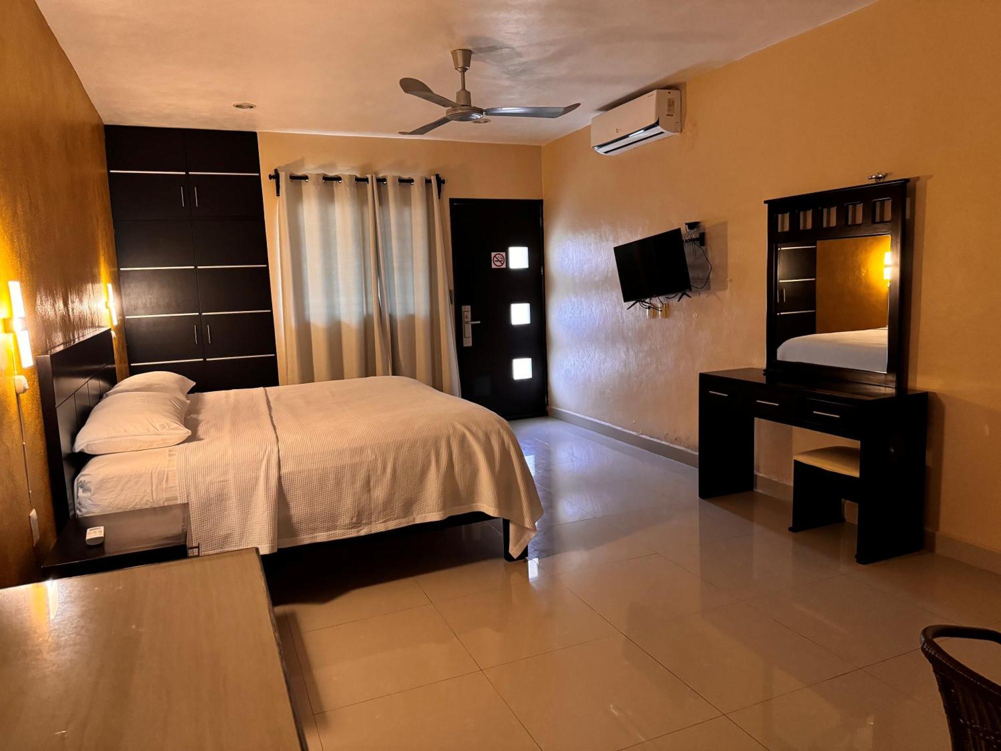Standard King Room