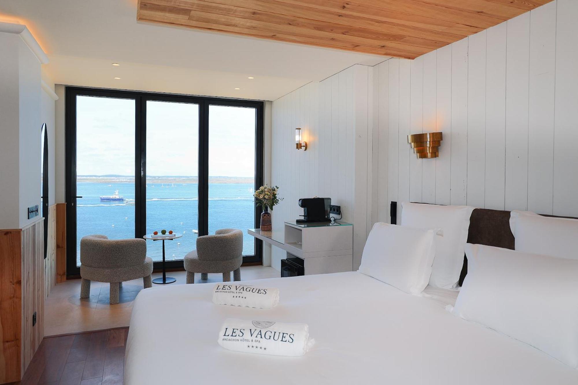 Double Room Sea View,1604940054:JPEG