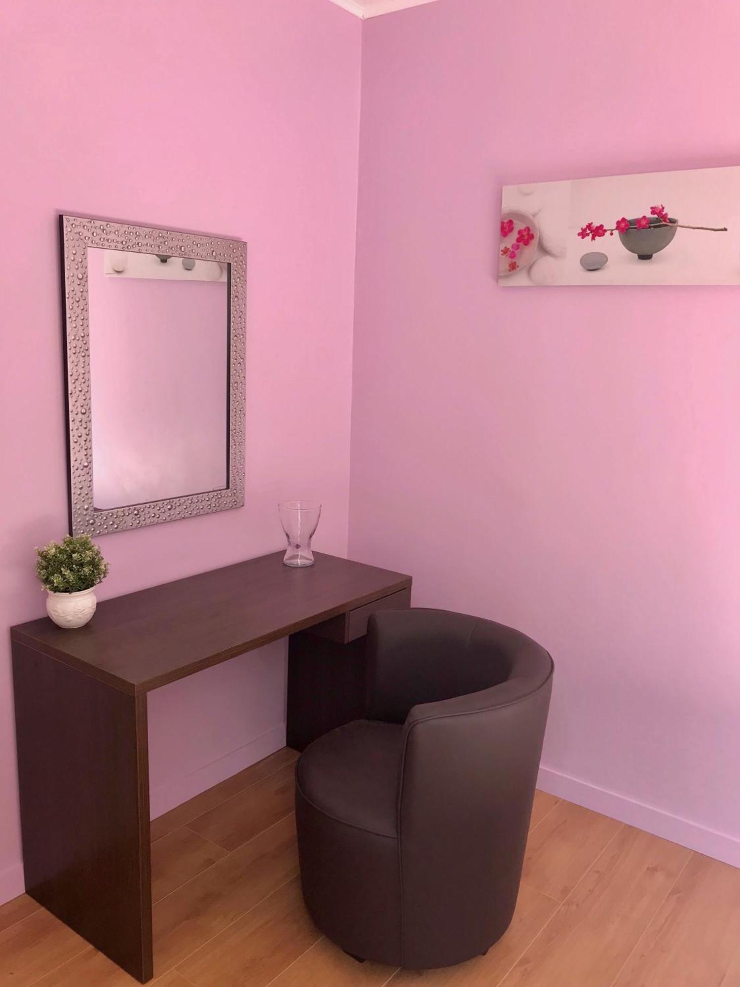 One-Bedroom Standard Apartment,1606530645:JPEG