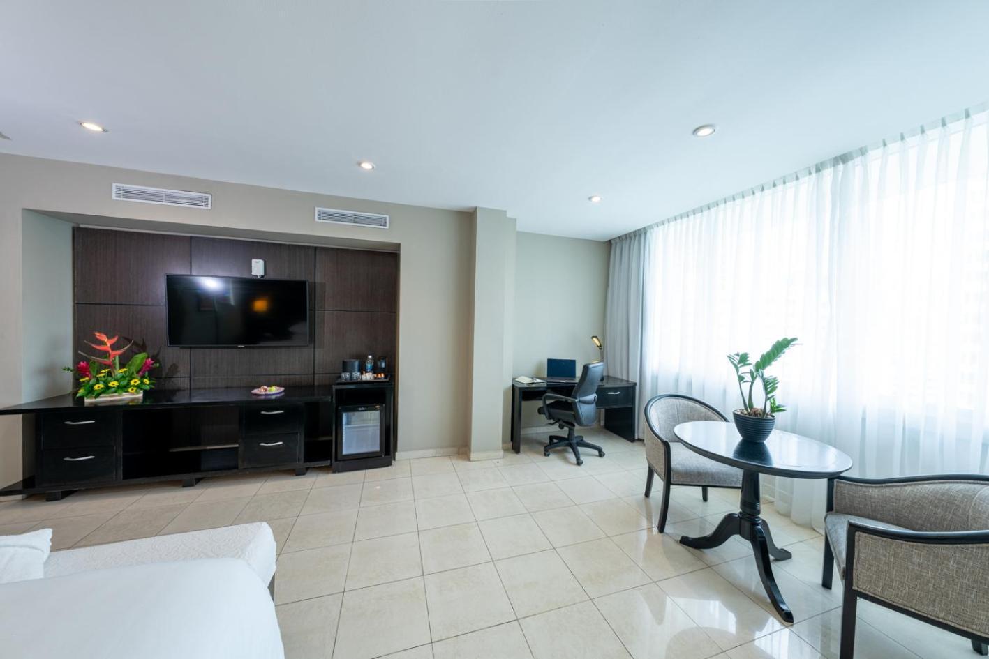 Habitación Superior con vistas a la ciudad - Cama extragrande