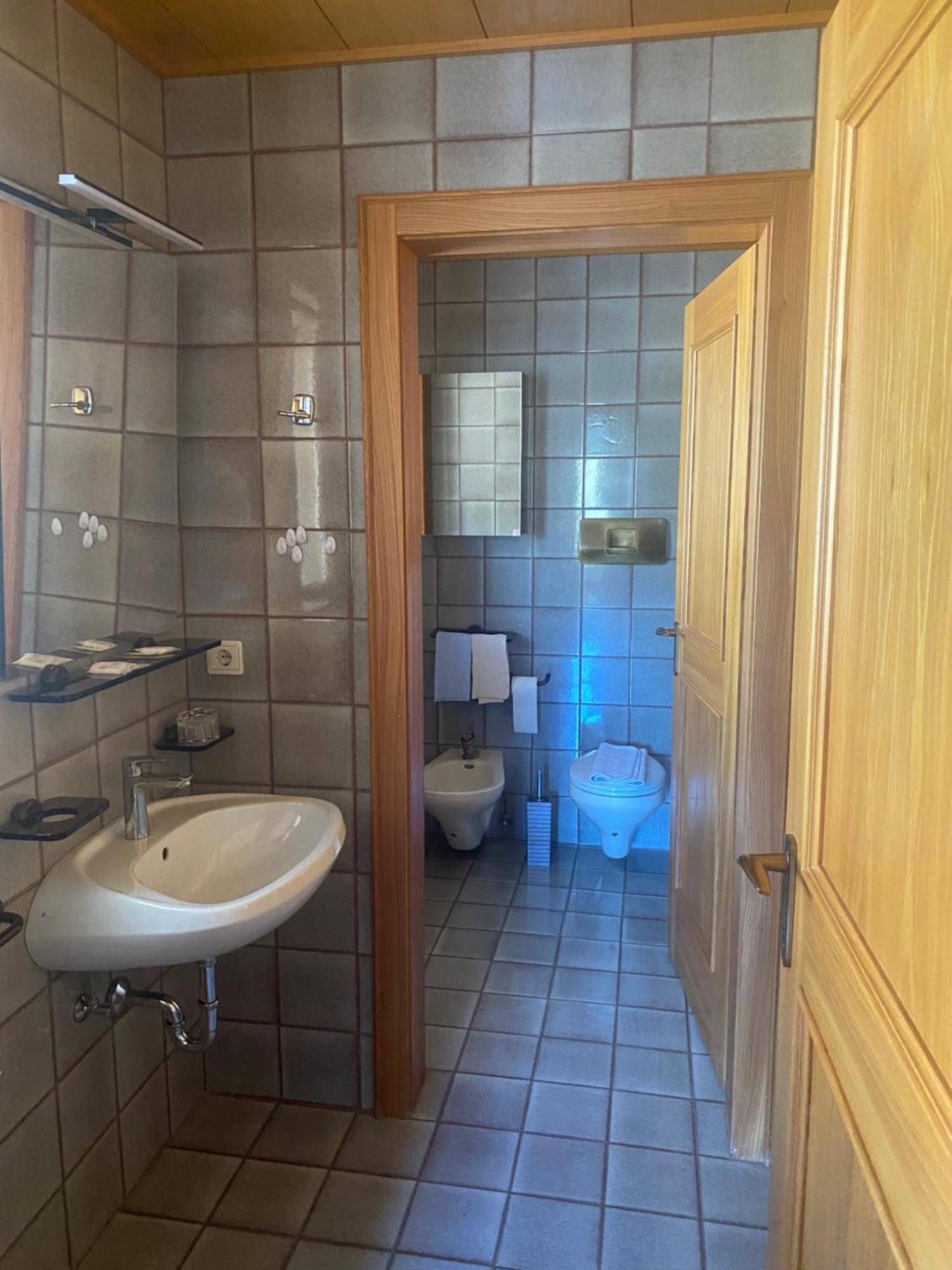 Doppelzimmer mit Balkon - Nebengebäude