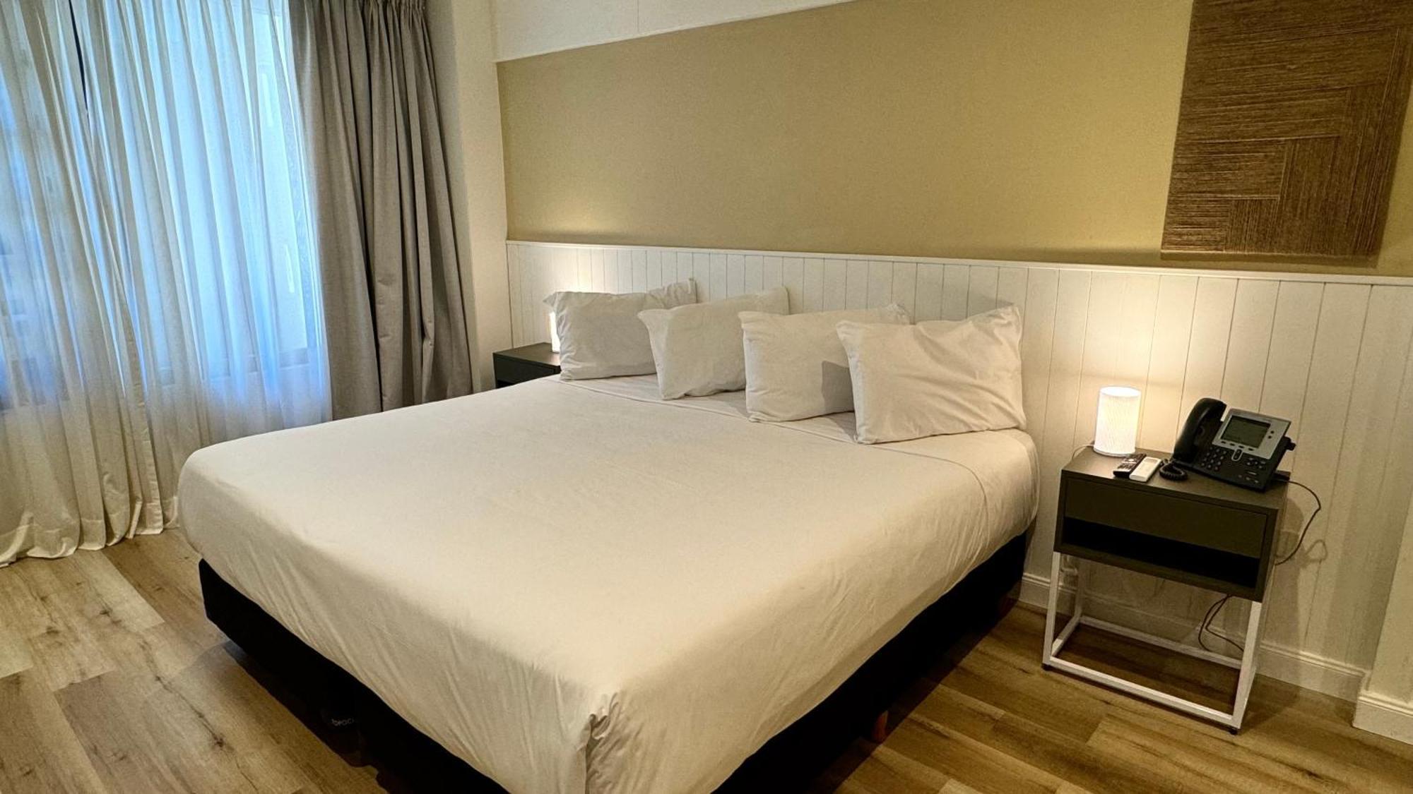 Quarto Superior com Cama Queen-size