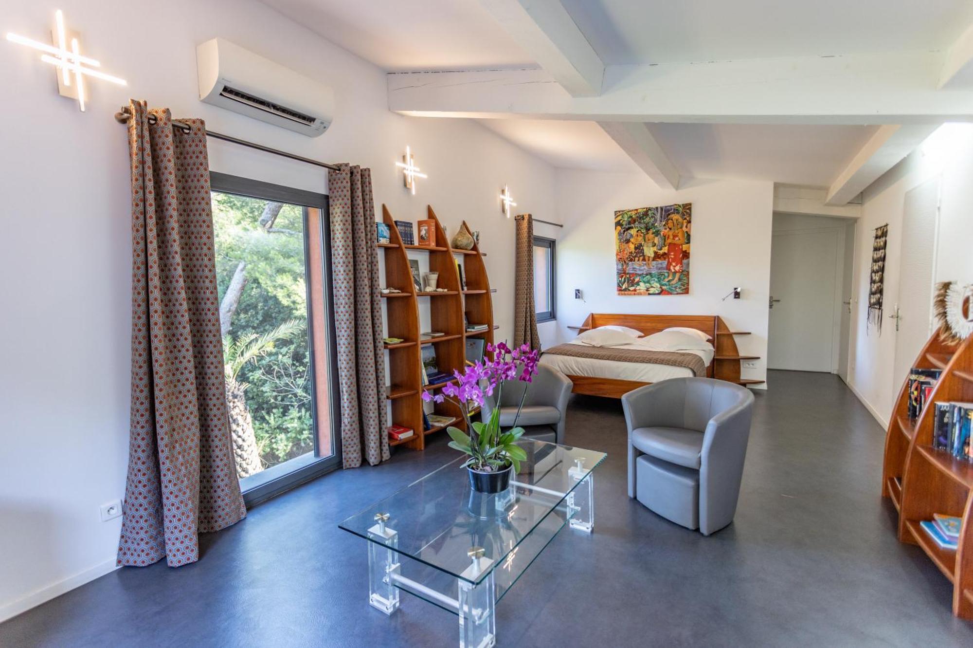 Deluxe Family Suite,1608800482:JPEG