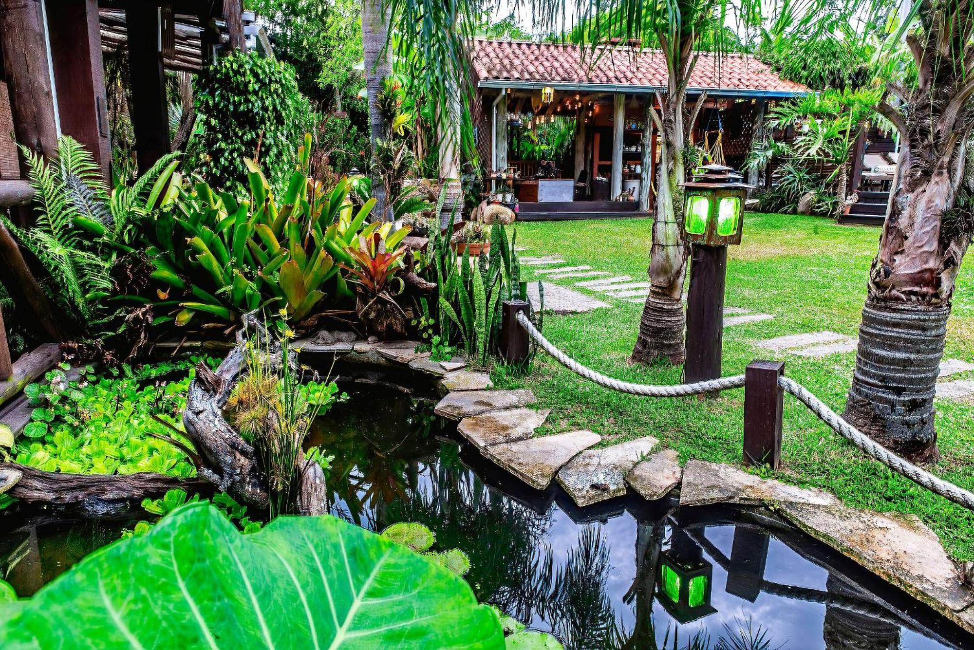 Bungalow Patio