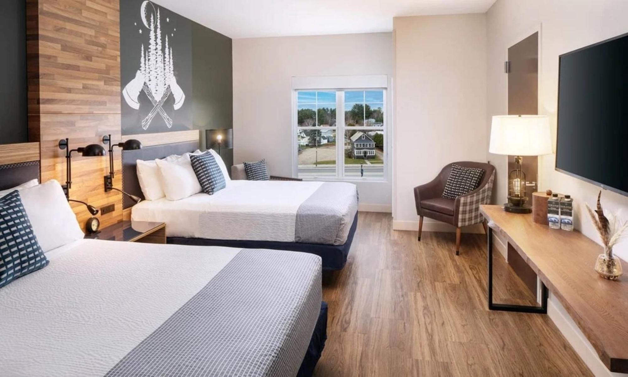 Standard Room with Two Queen Beds