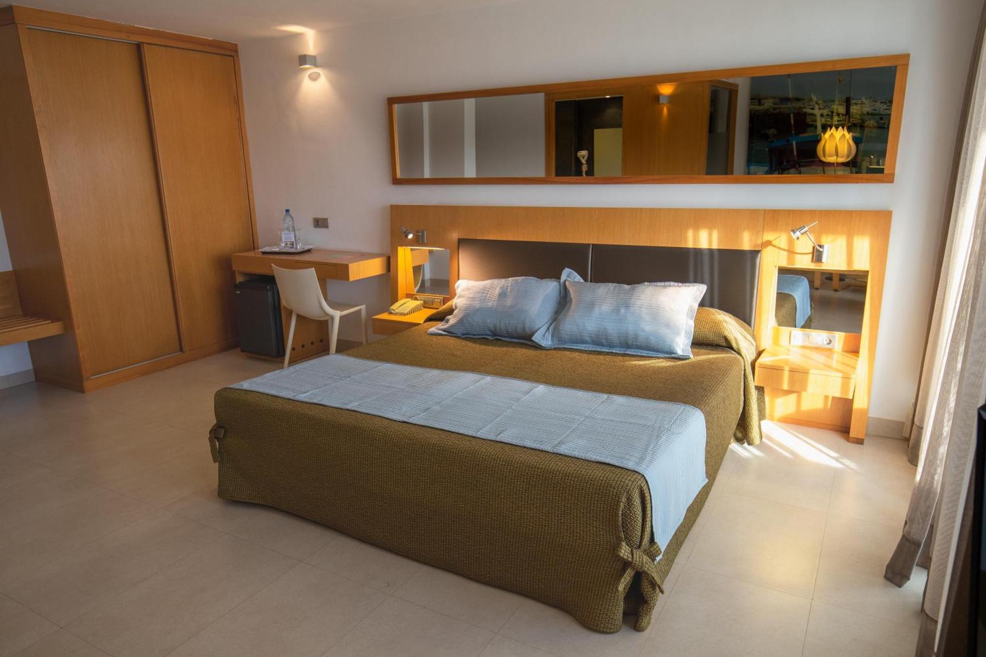 Junior Suite,1613662928:JPEG