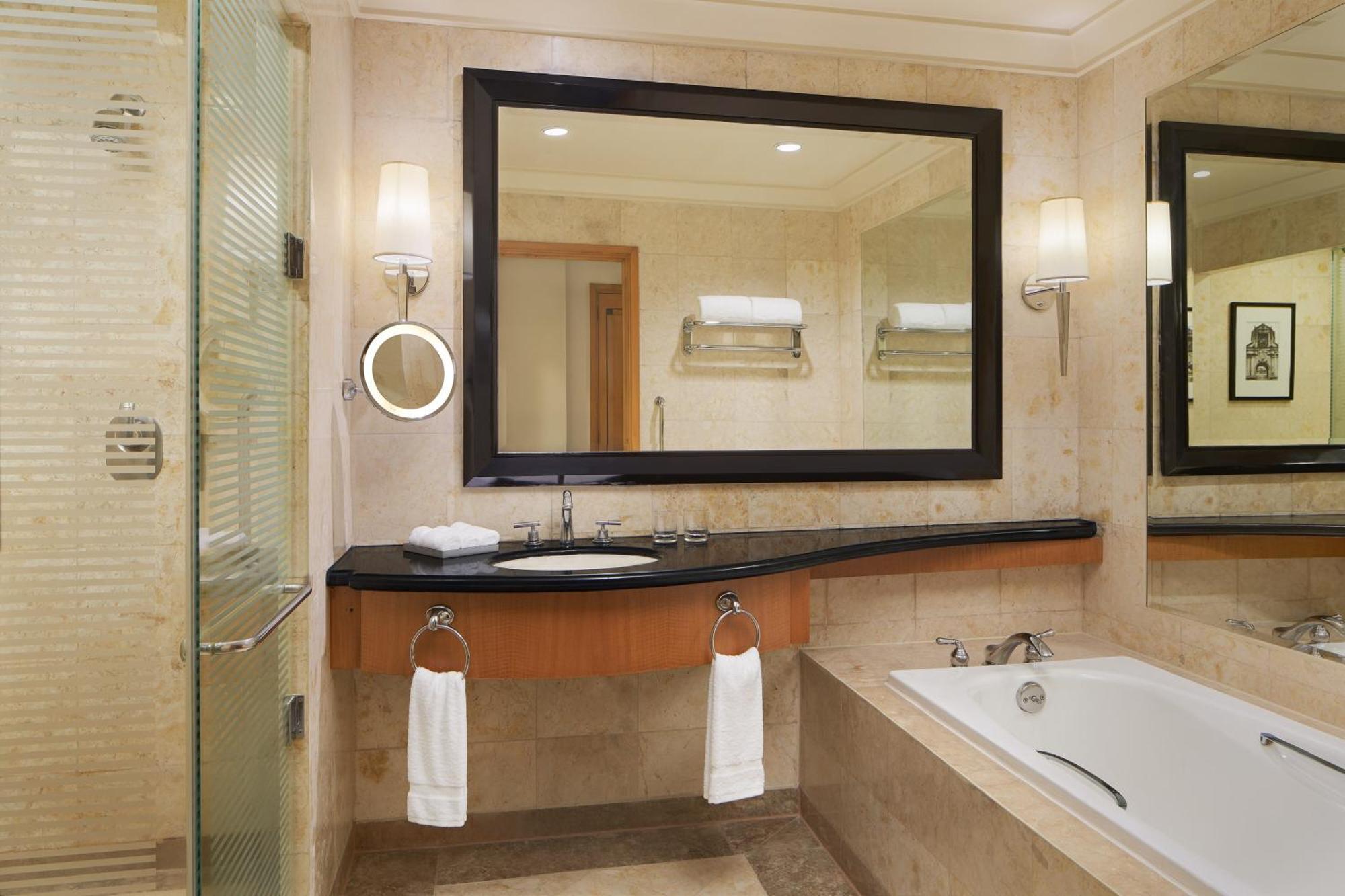 Executive Room, Larger Guest room, 2 Twin/Single Bed(s)