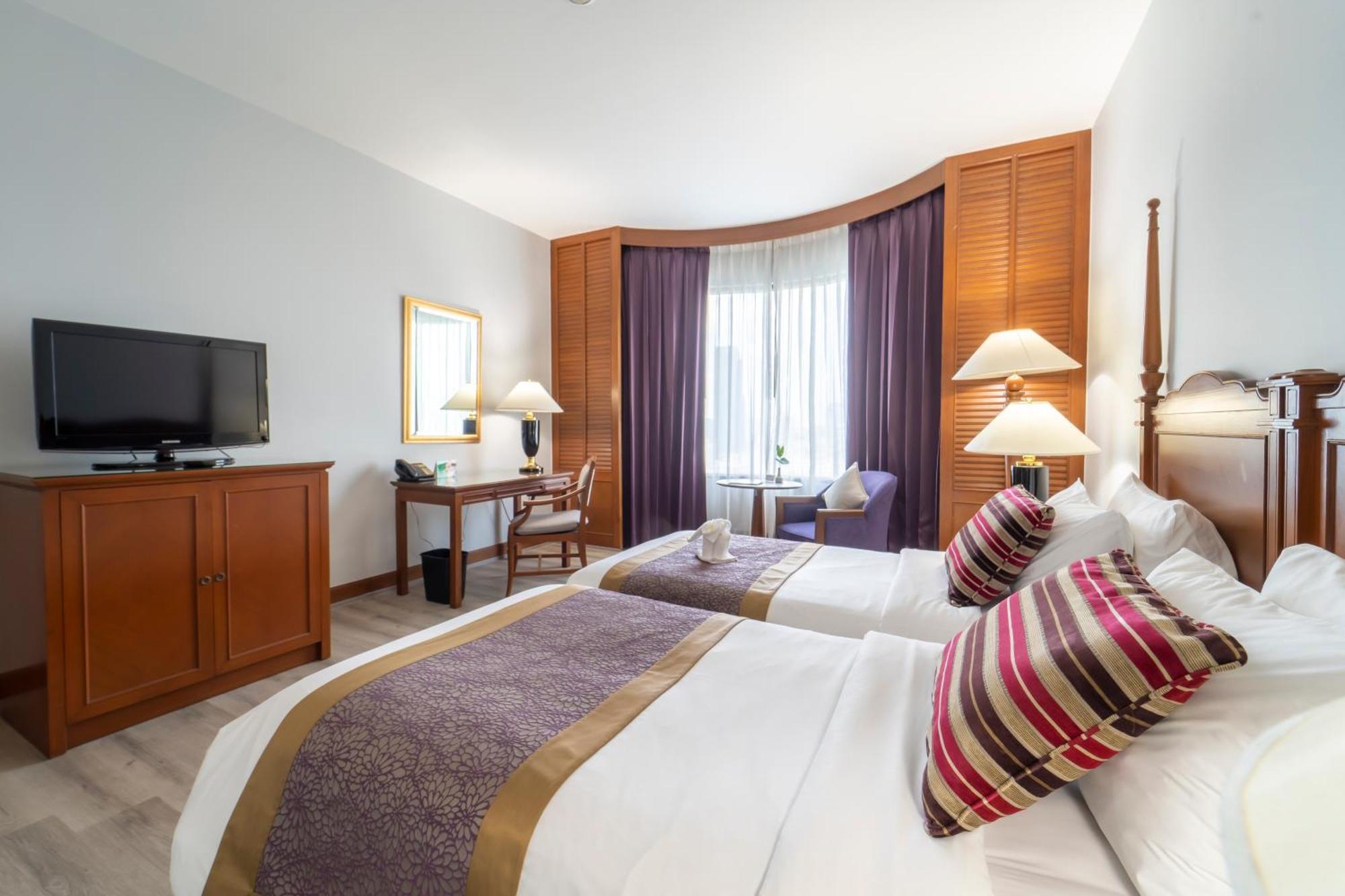 Deluxe Family Connecting Room