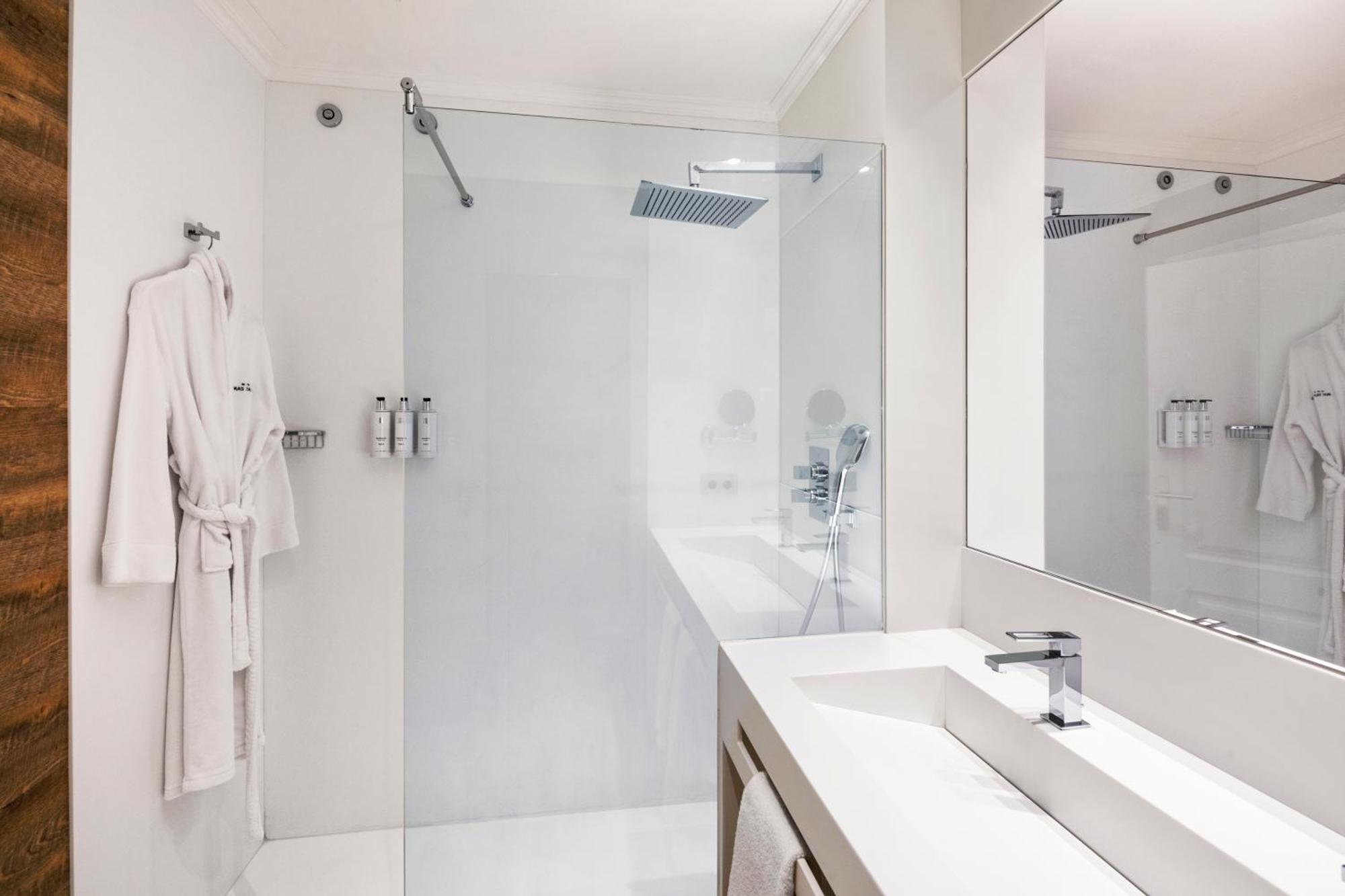 Double Room Terrace Spa Access