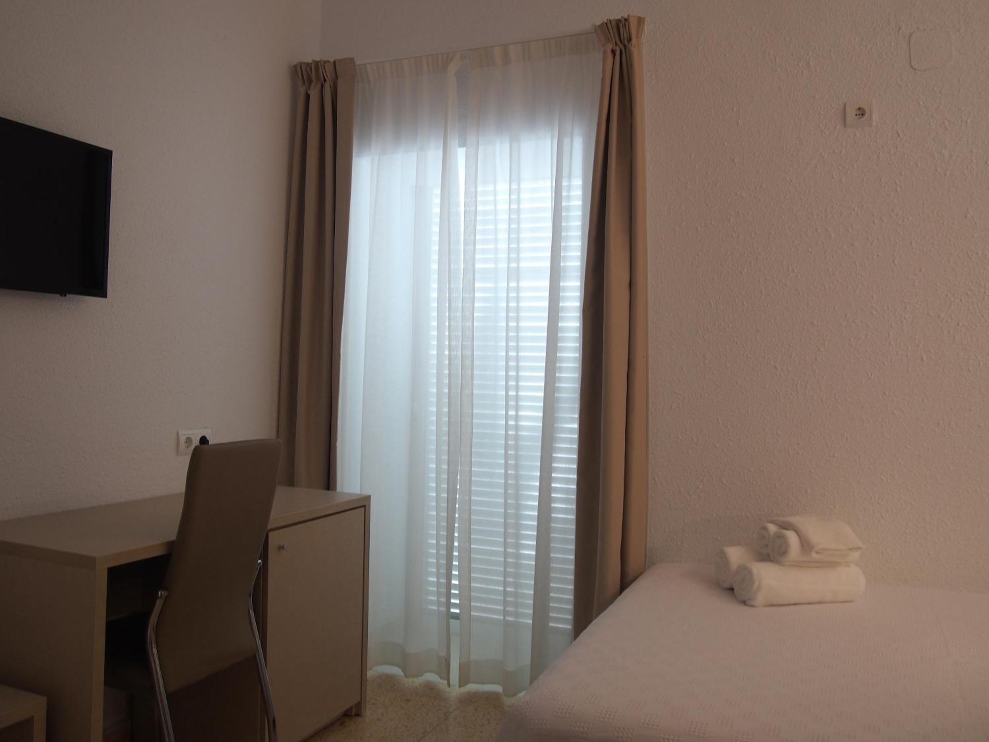 Budget Single Room,1619175624:JPEG