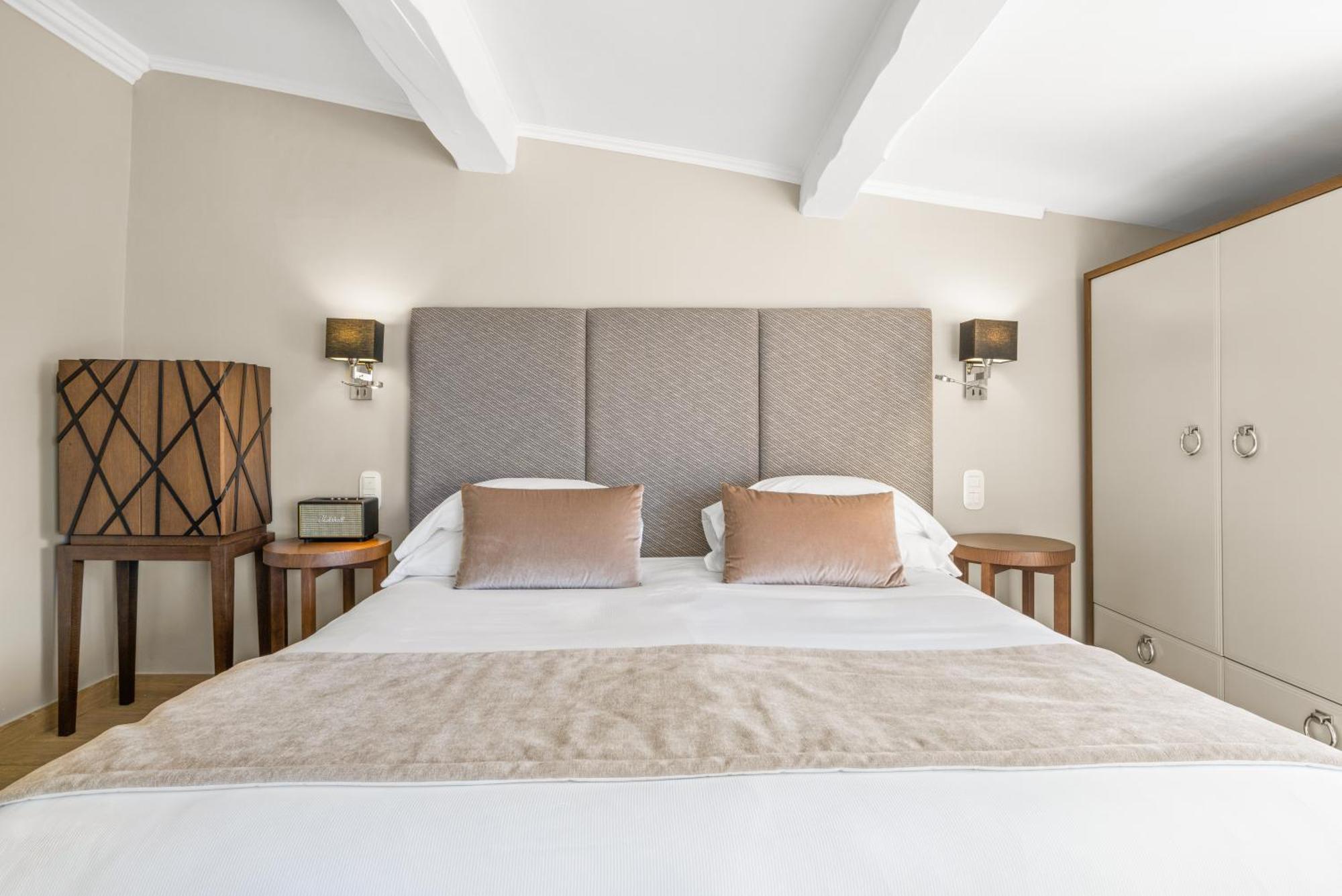 Elegance Double Room