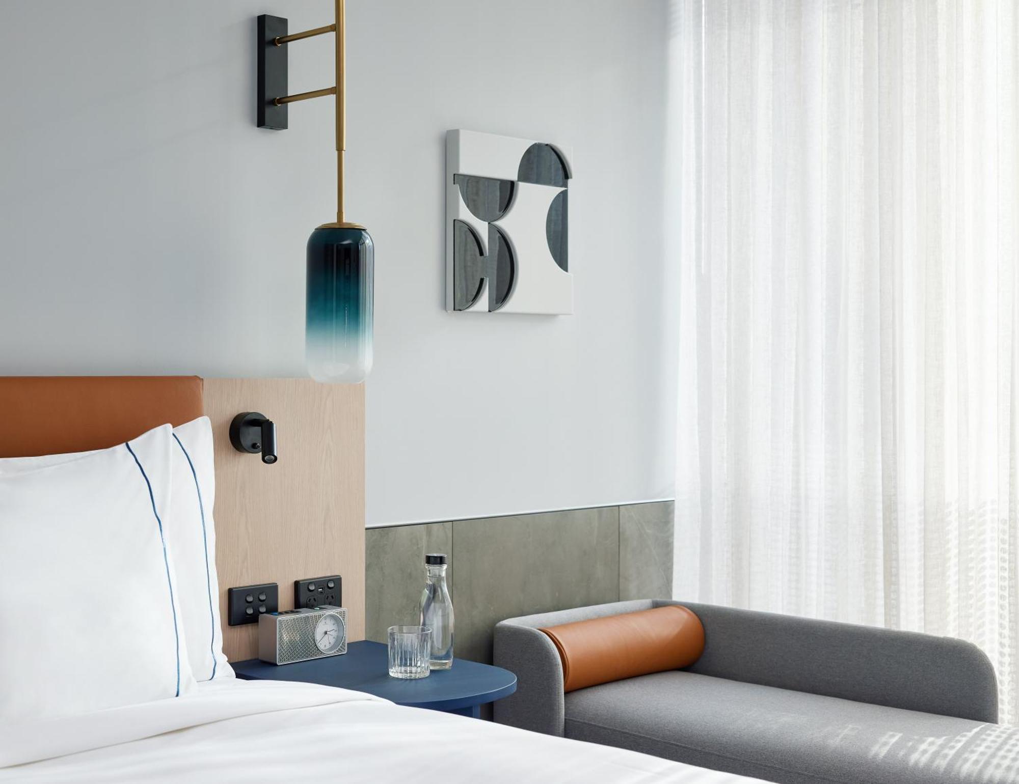Hotel Room - Twin