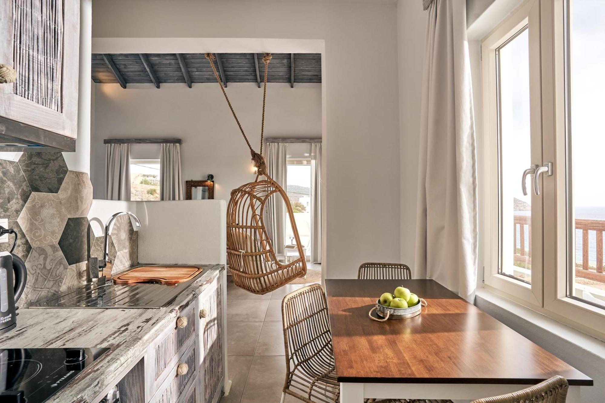 Corner Suite Panoramic Sea View